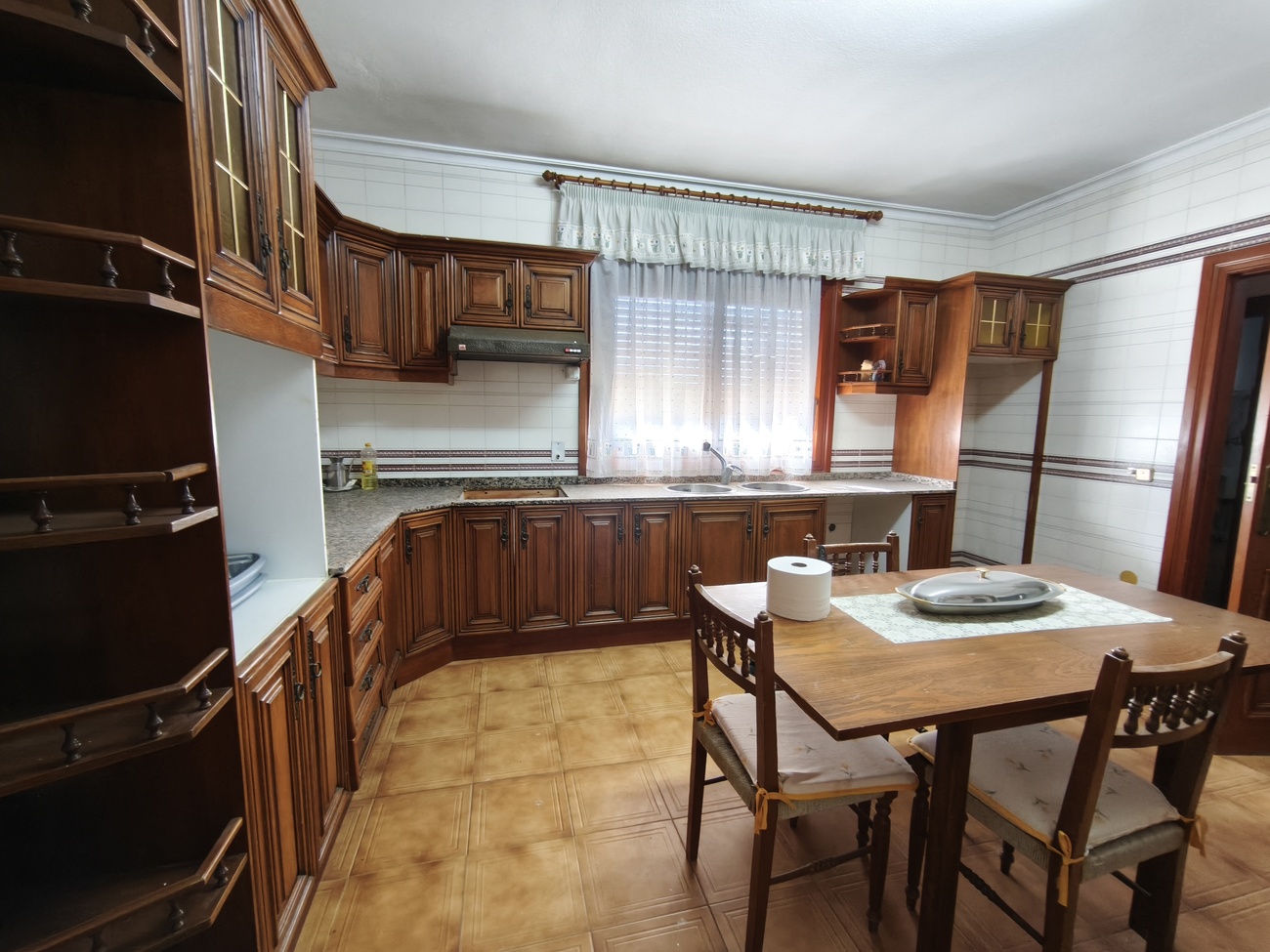 Bedroom in villa for sale in Santiago de la Ribera