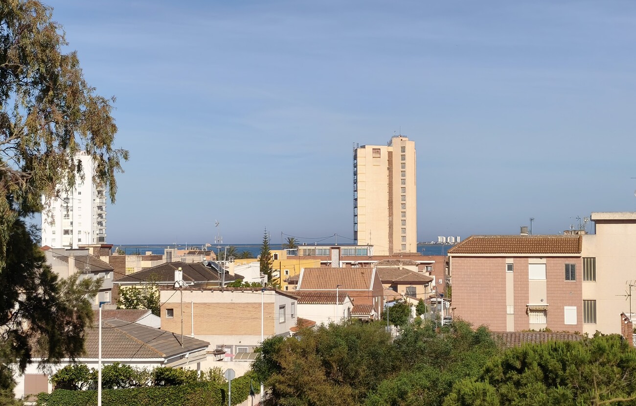 Rietumspānijas dārgumu: unikāla vila ar 1,460 m² parceli, kas gaida savu vērtības atklātāju