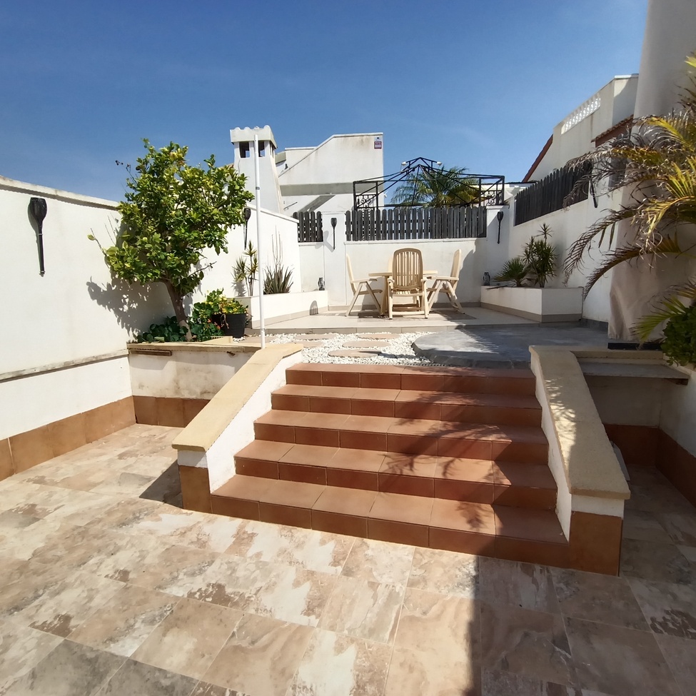 Exterior view in villa for sale in Sucina