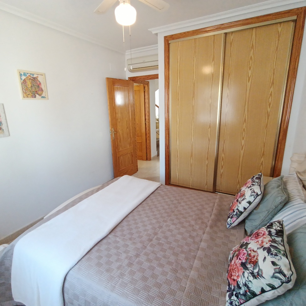 Terrace in villa for sale in Sucina