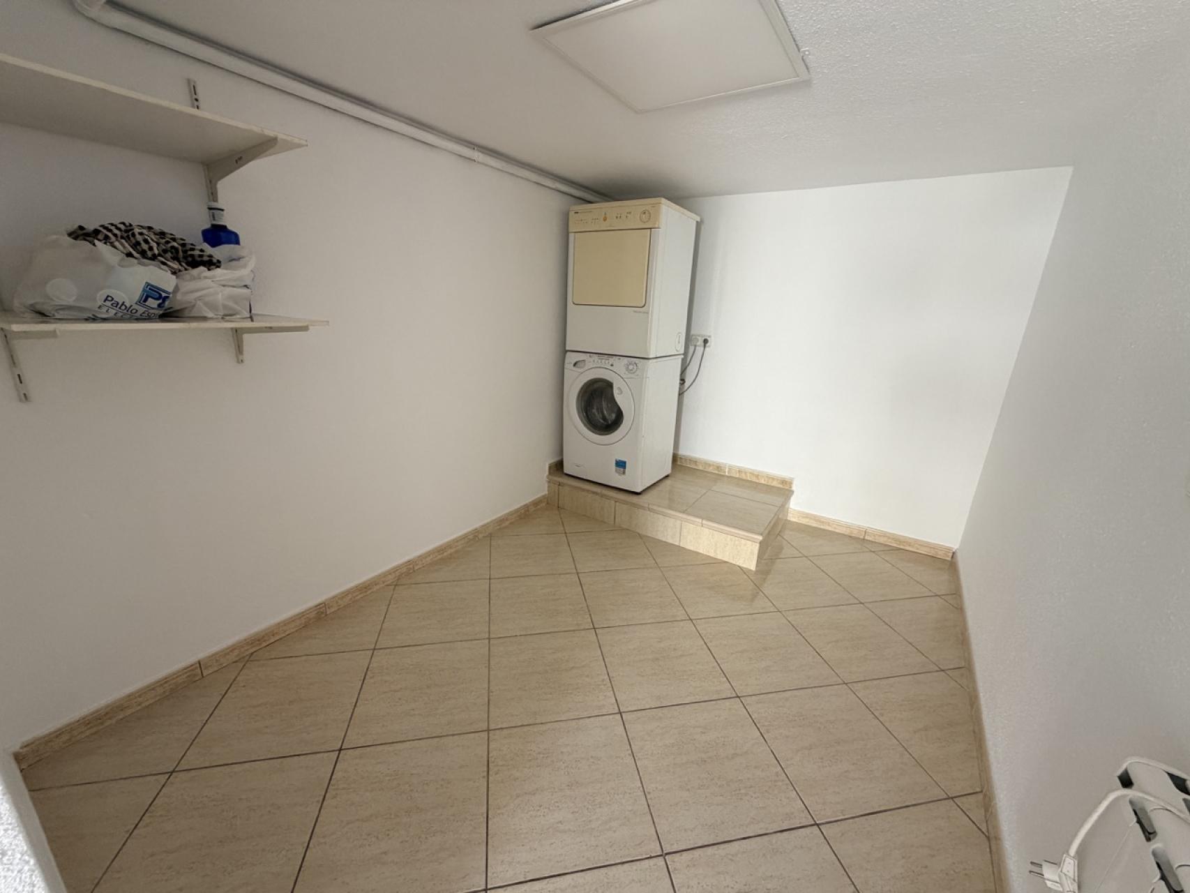 Bathroom in villa for sale in Torrevieja
