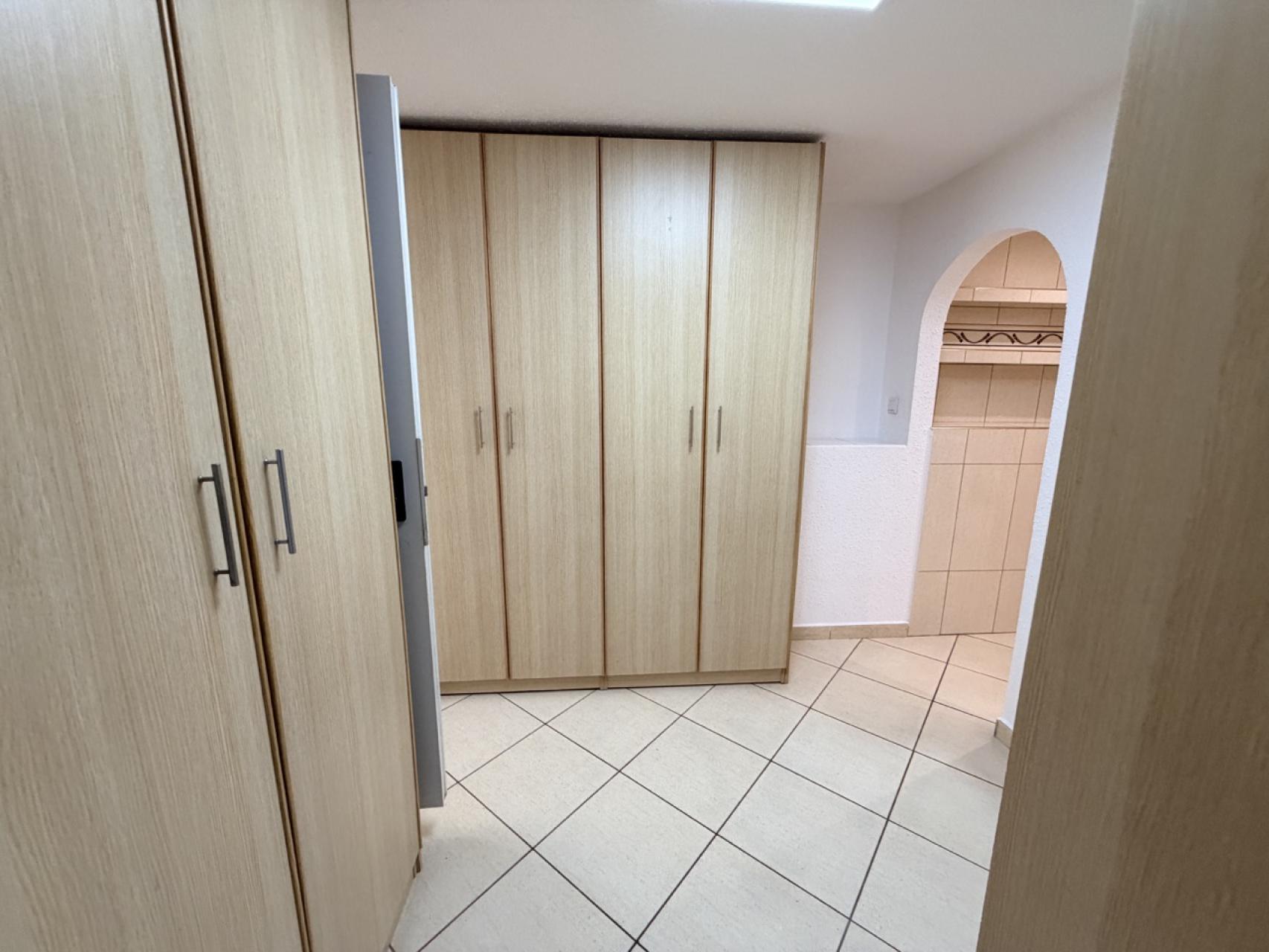 Garden in villa for sale in Torrevieja