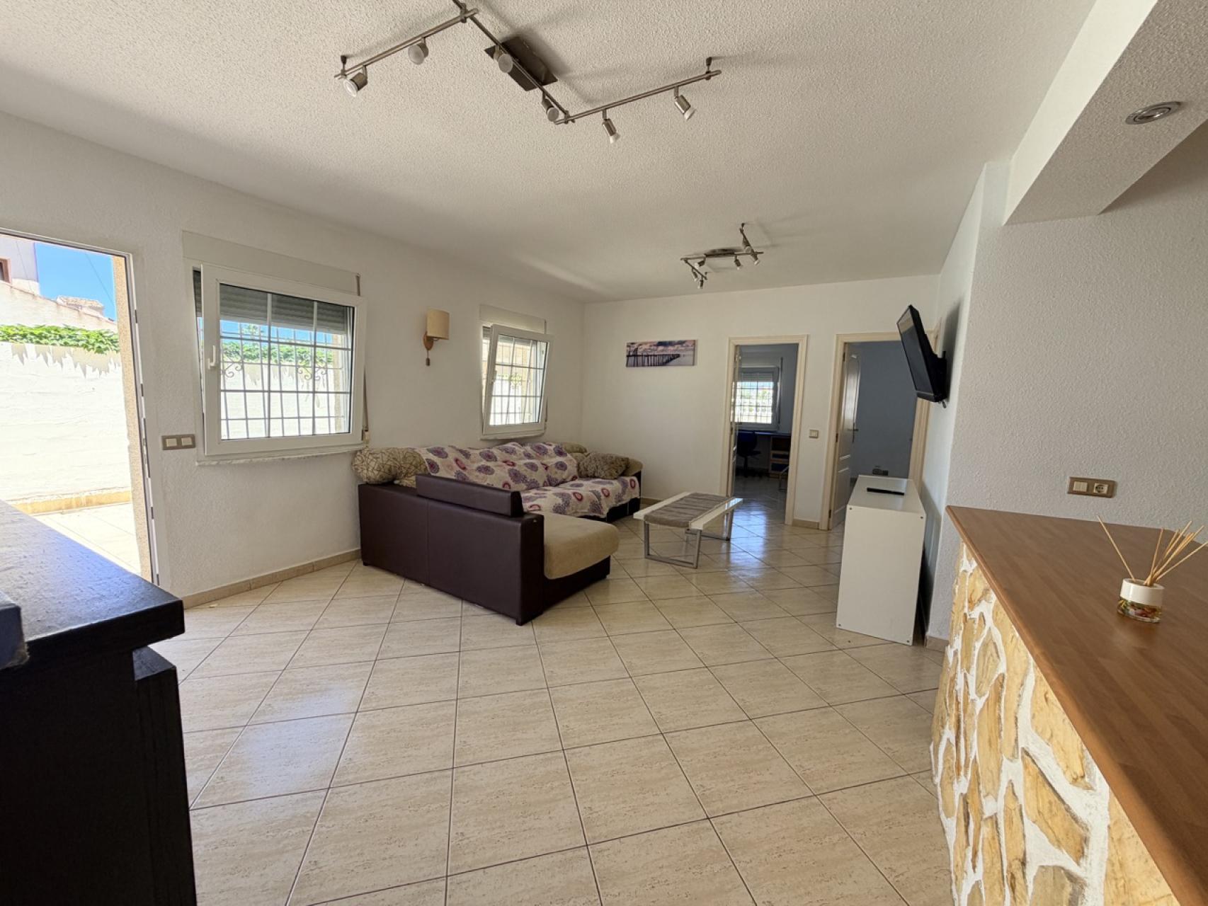 Dining area in villa for sale in Torrevieja