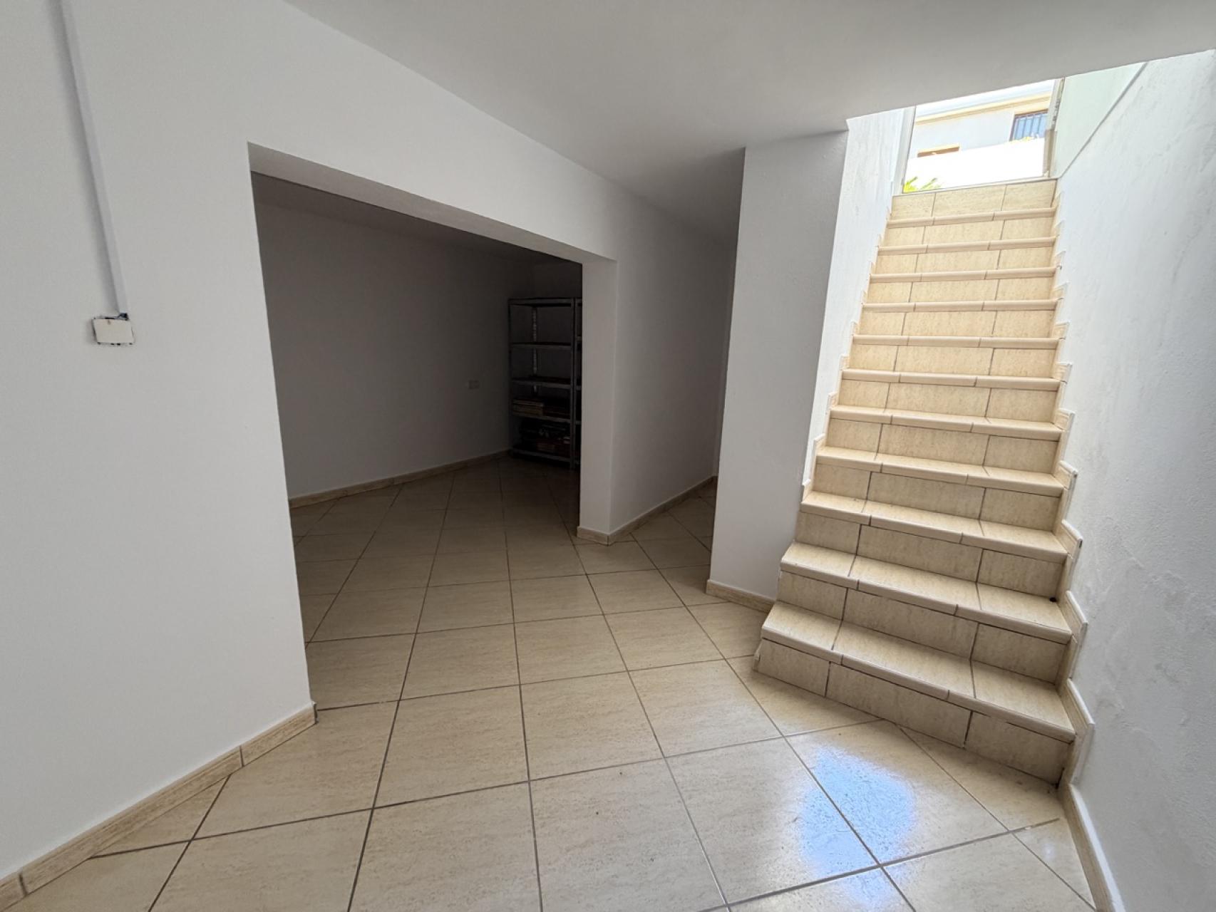 Terrace in villa for sale in Torrevieja