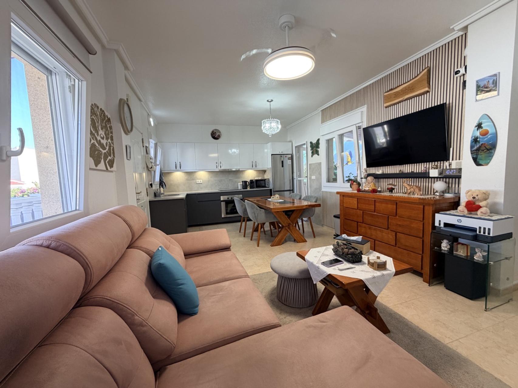 Master bedroom in terraced for sale in Rojales