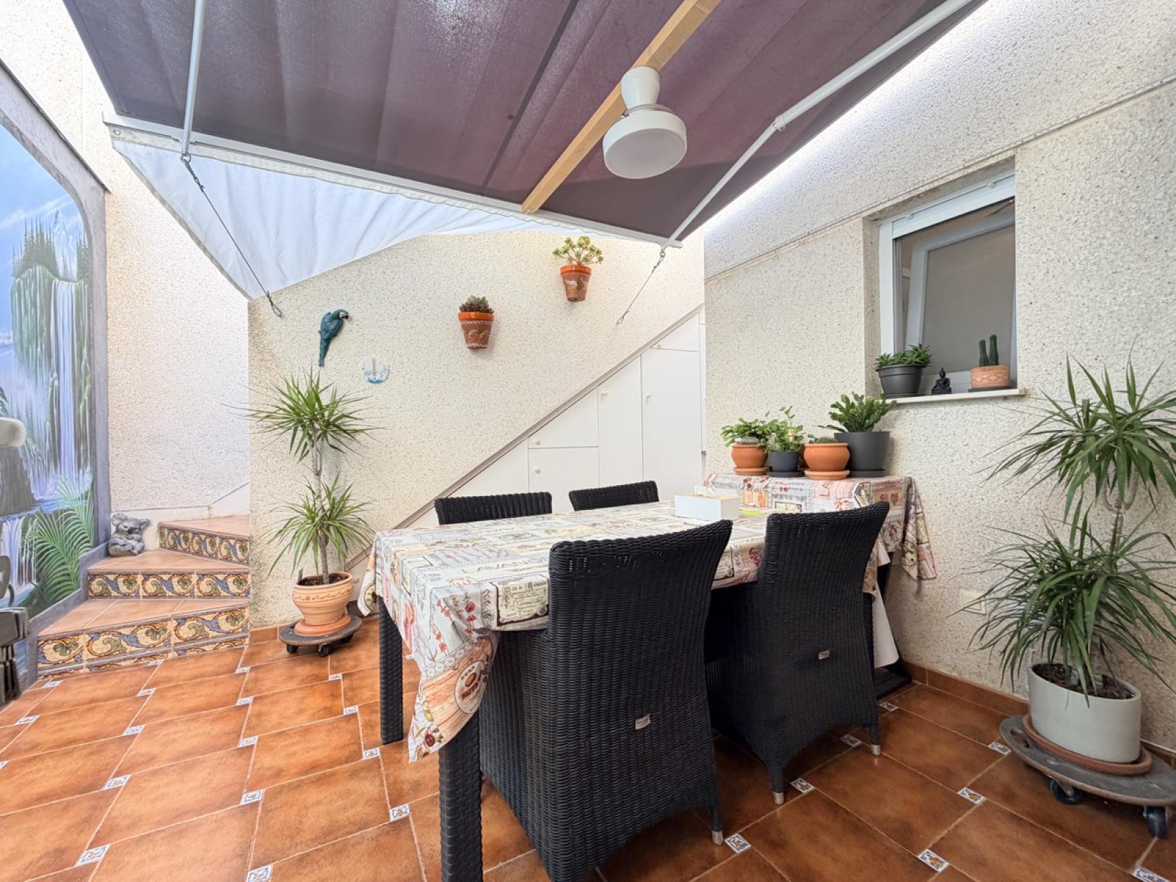 Pool area in terraced for sale in Rojales