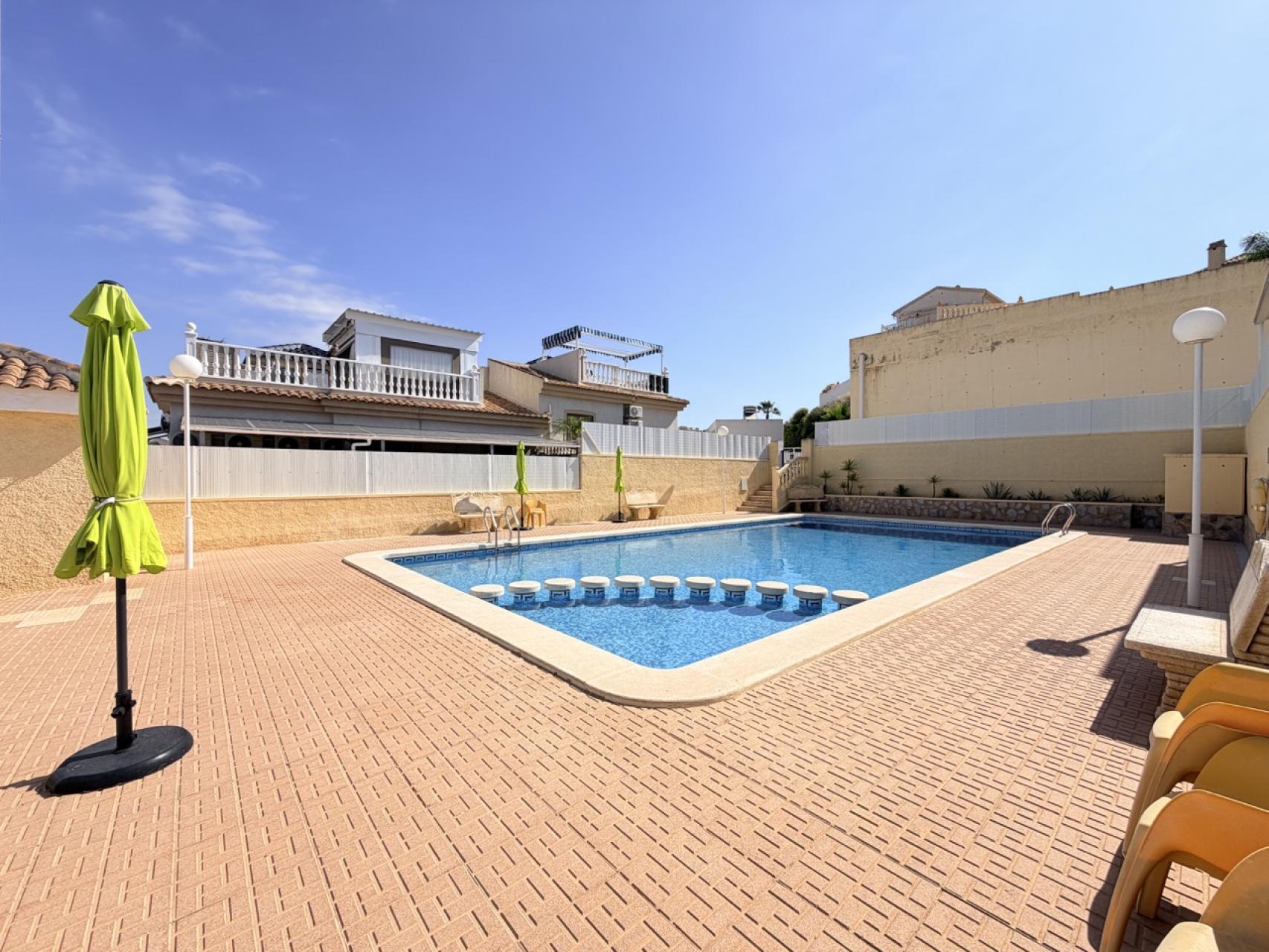 Living room in terraced for sale in Rojales