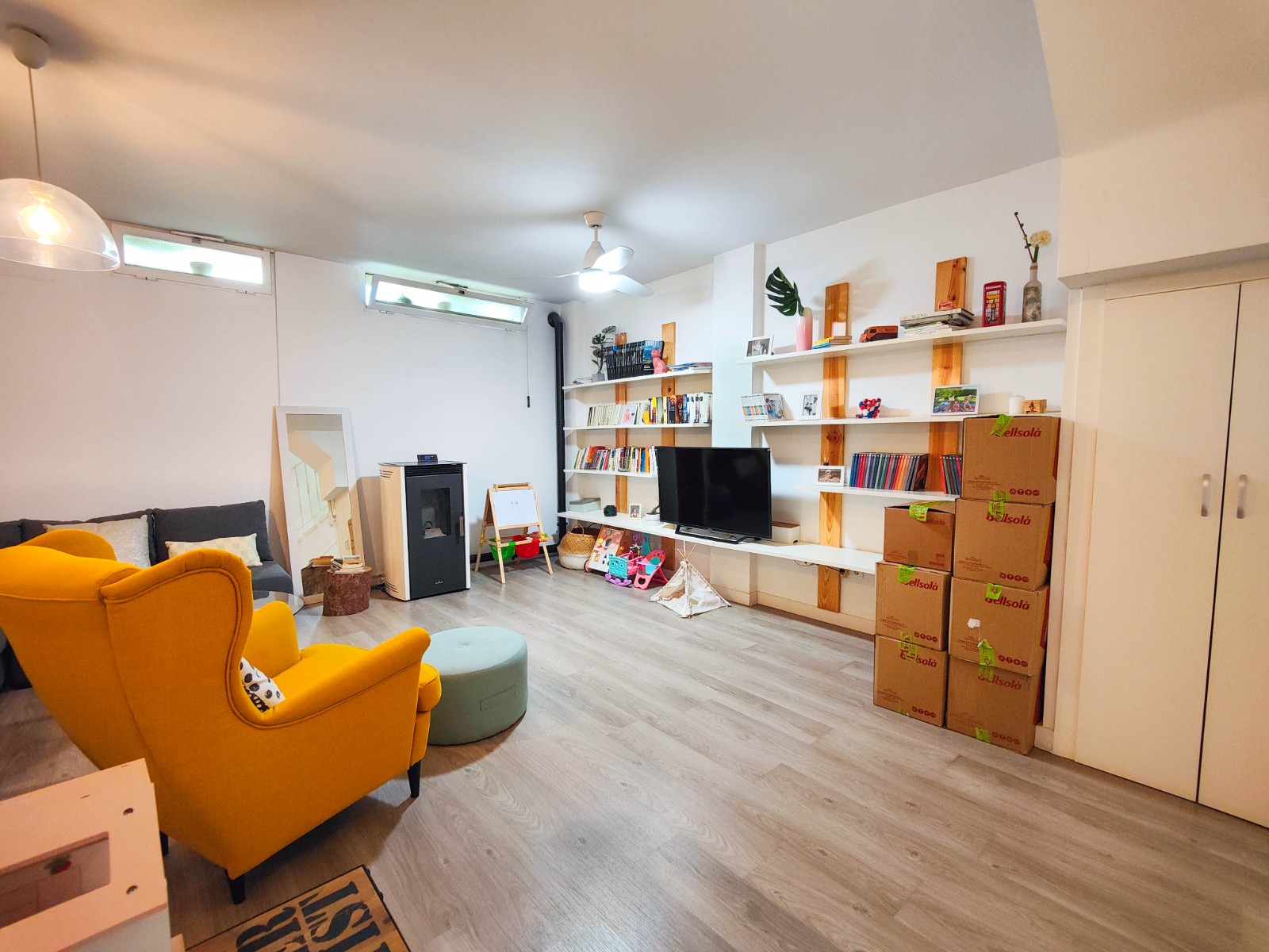 Master bedroom in terraced for sale in Guardamar del Segura