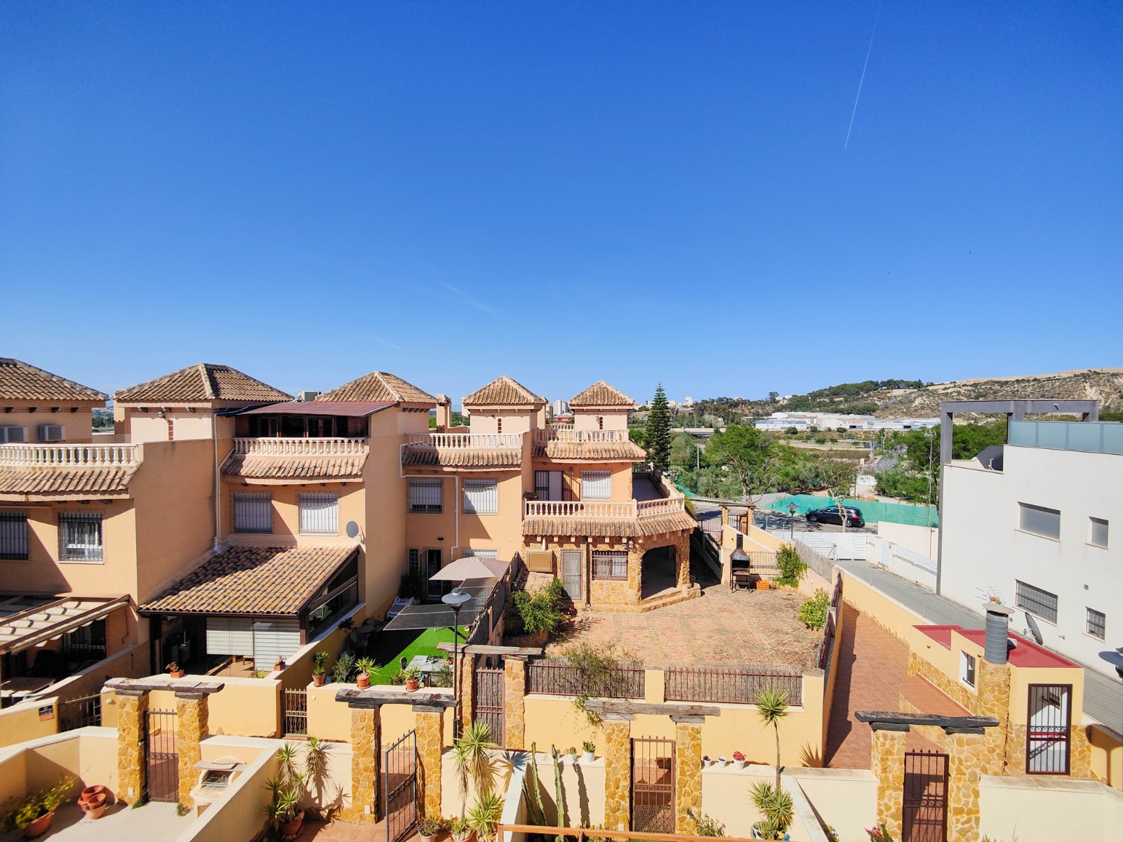 Dining area in terraced for sale in Guardamar del Segura