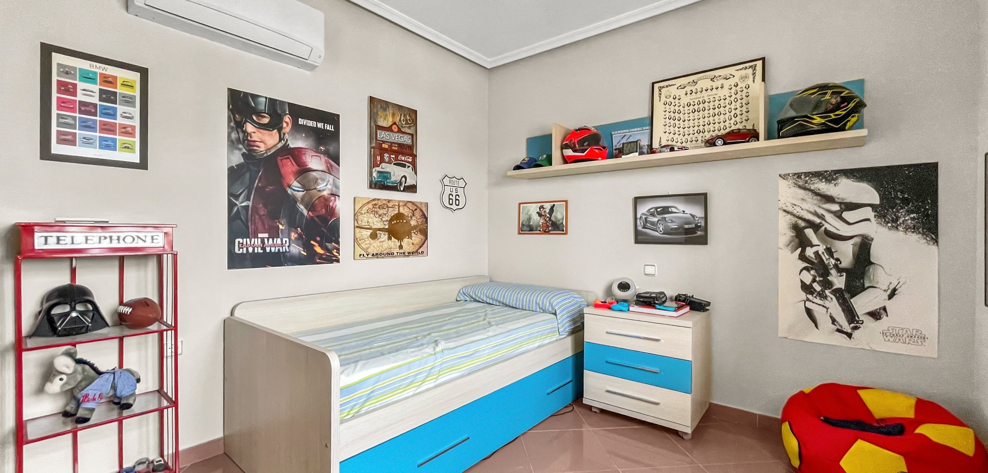 Garden in villa for sale in Orihuela Costa