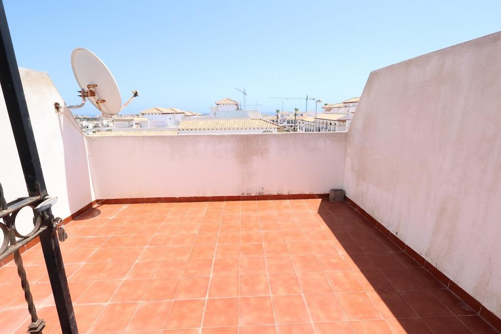 Bathroom in duplex for sale in Orihuela Costa