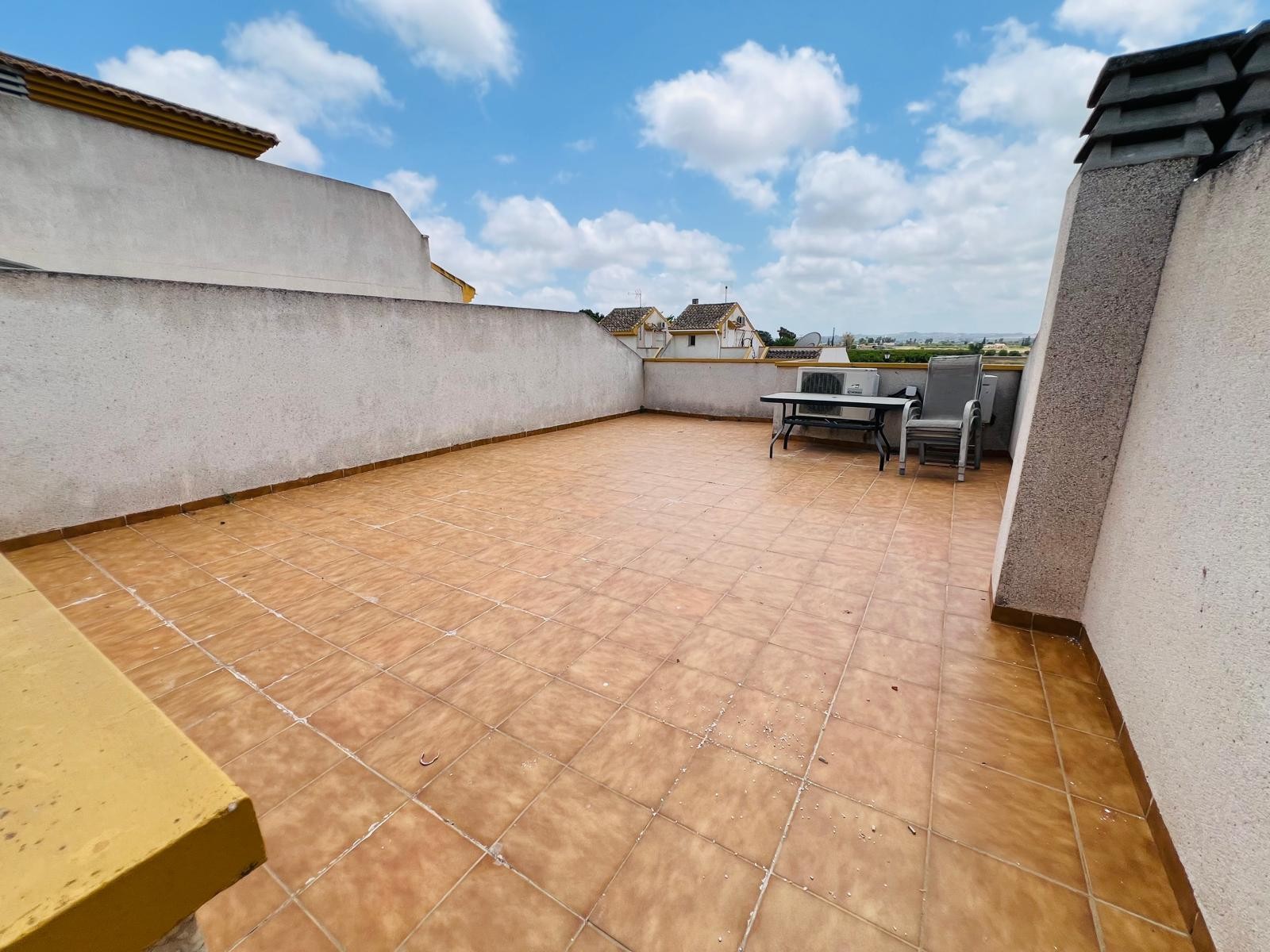 Exterior view in terraced for sale in Daya Nueva