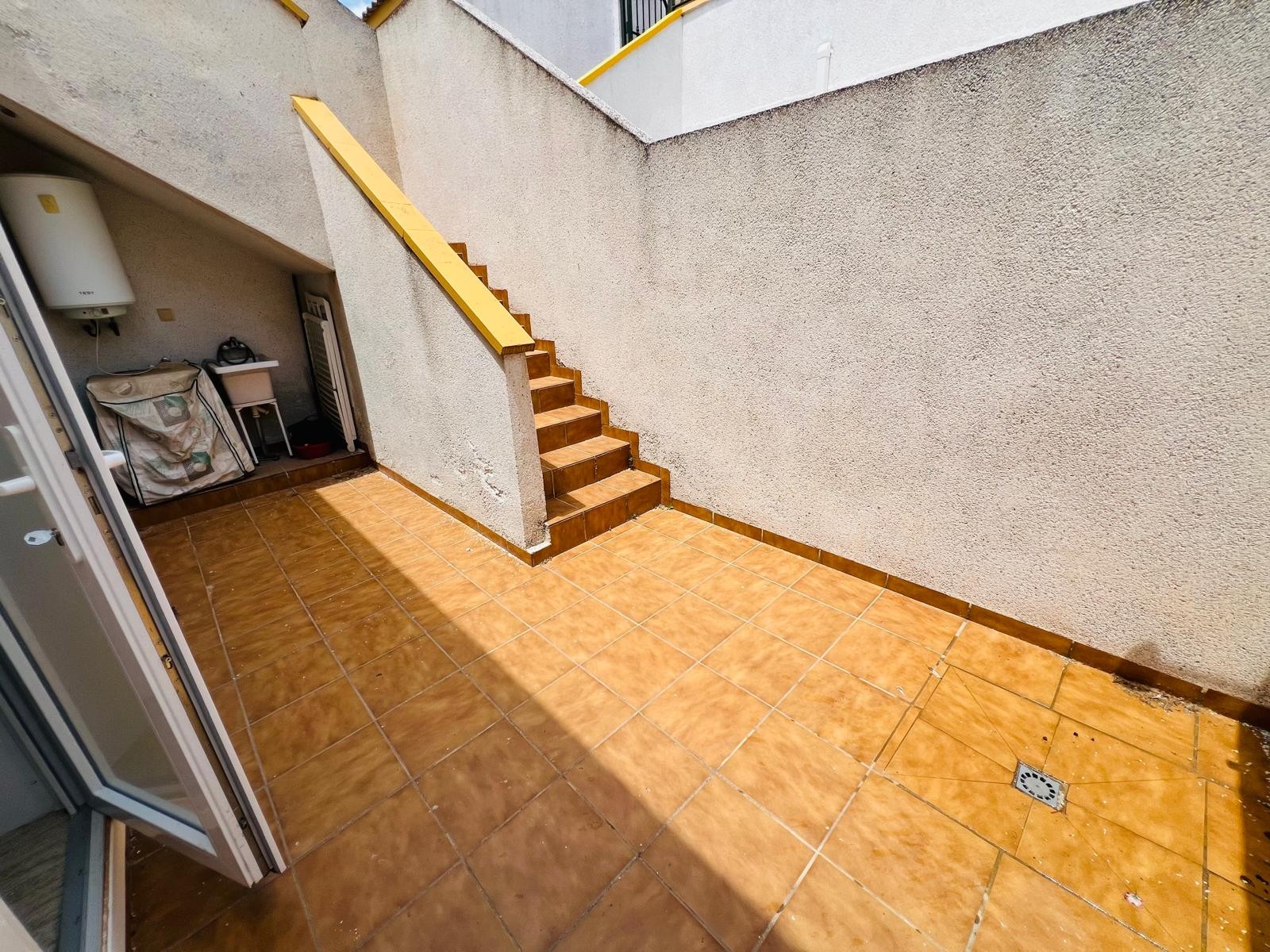 Bedroom in terraced for sale in Daya Nueva