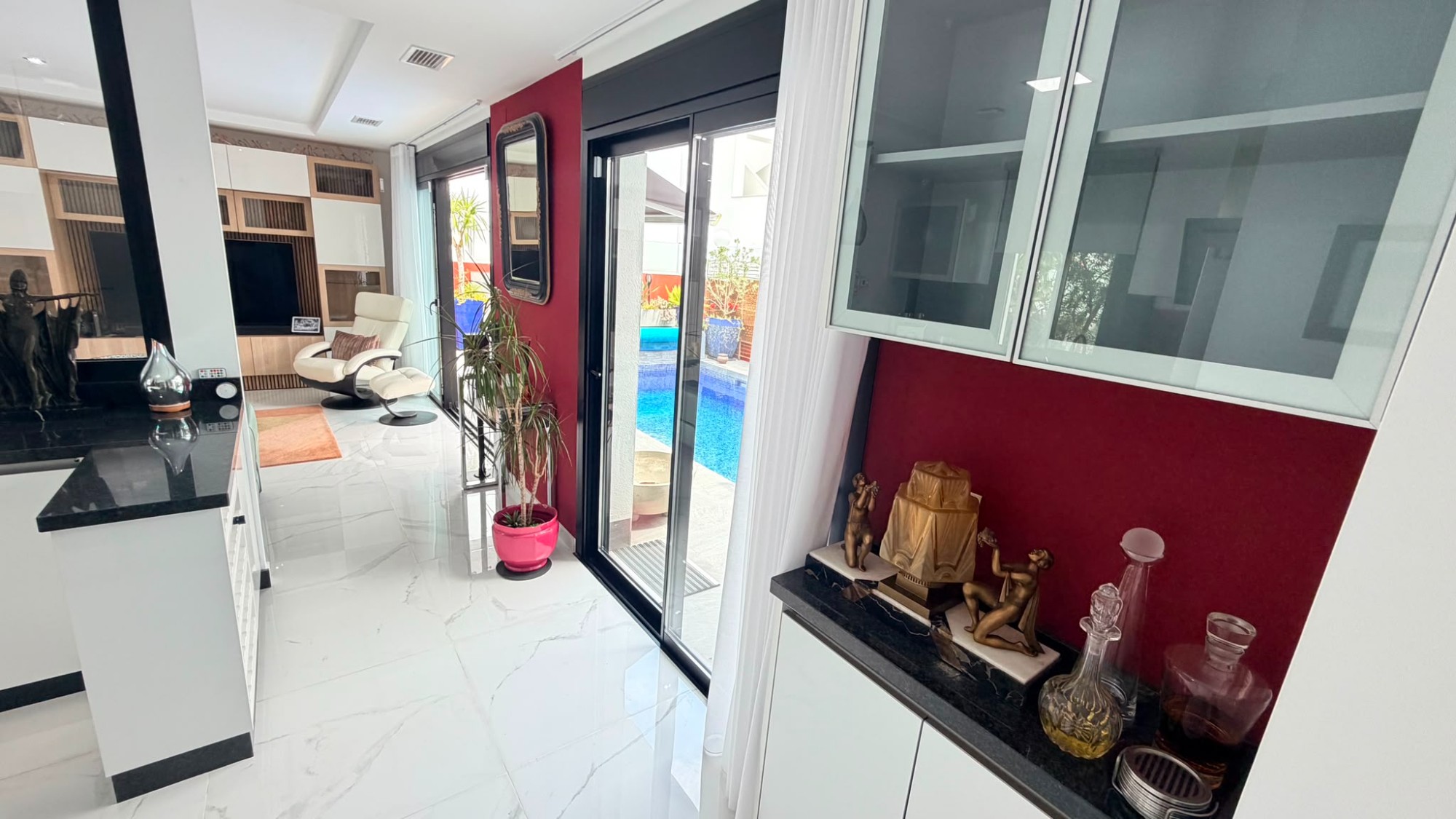 Kitchen in villa for sale in Los Montesinos