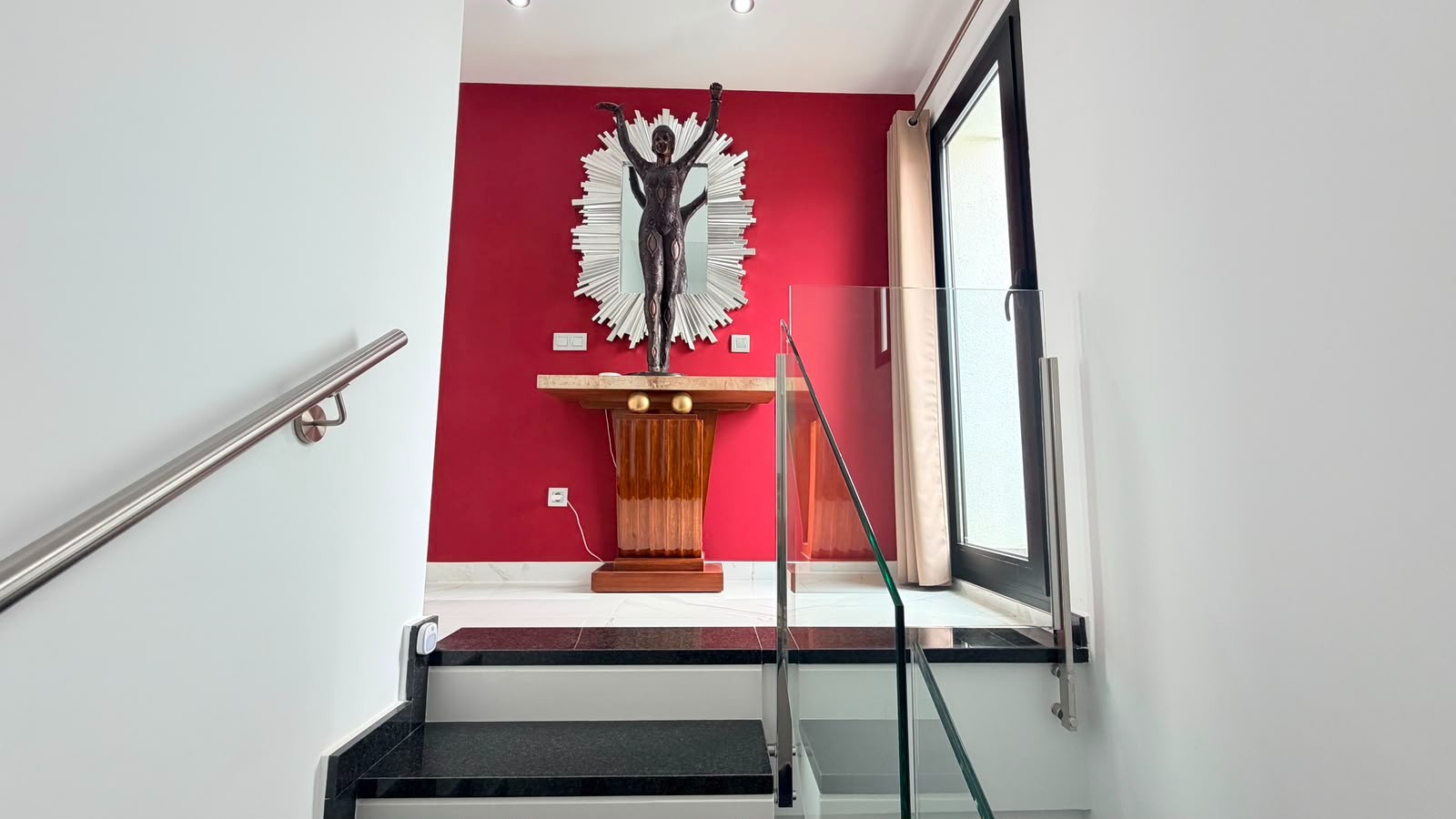 Dining area in villa for sale in Los Montesinos