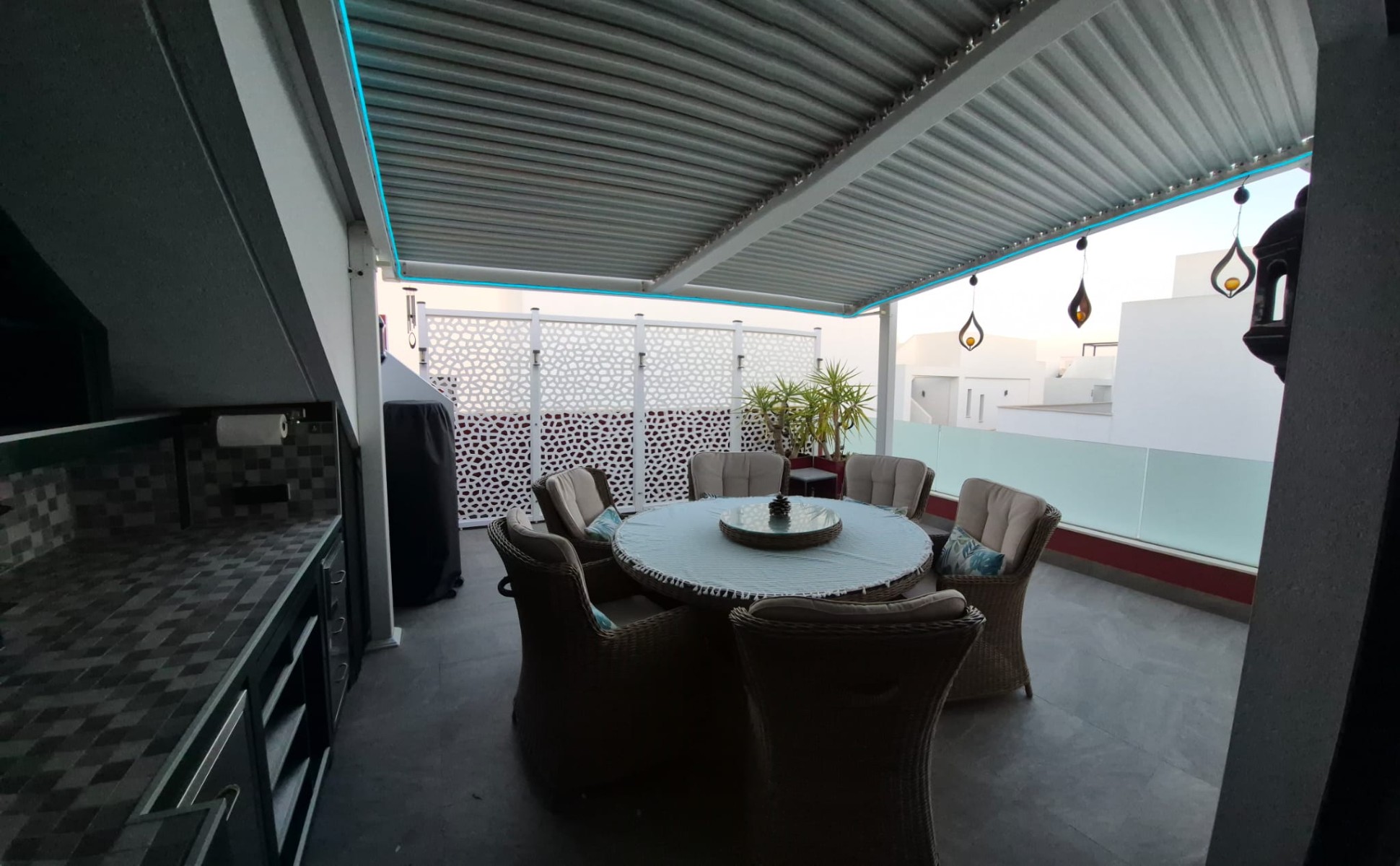 Garden in villa for sale in Los Montesinos