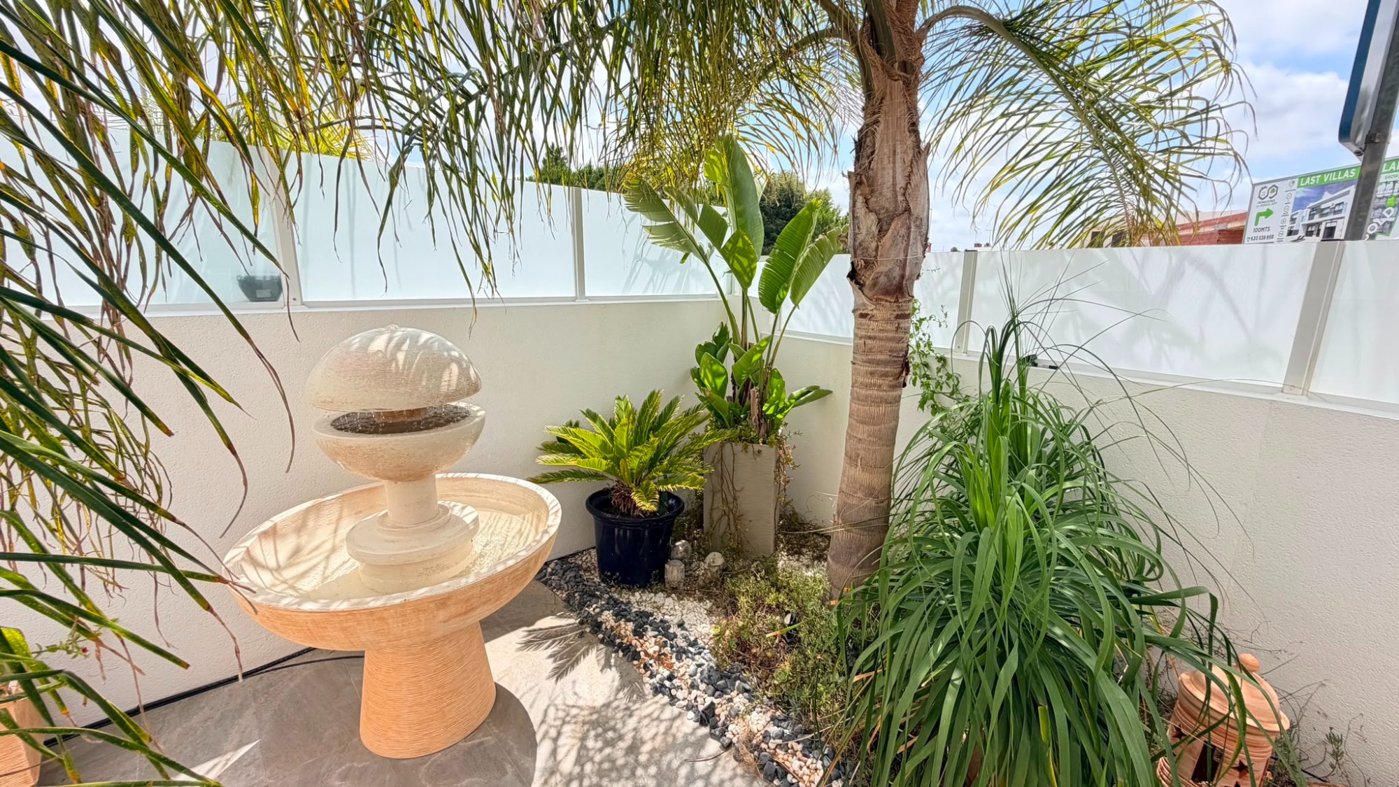 Terrace in villa for sale in Los Montesinos