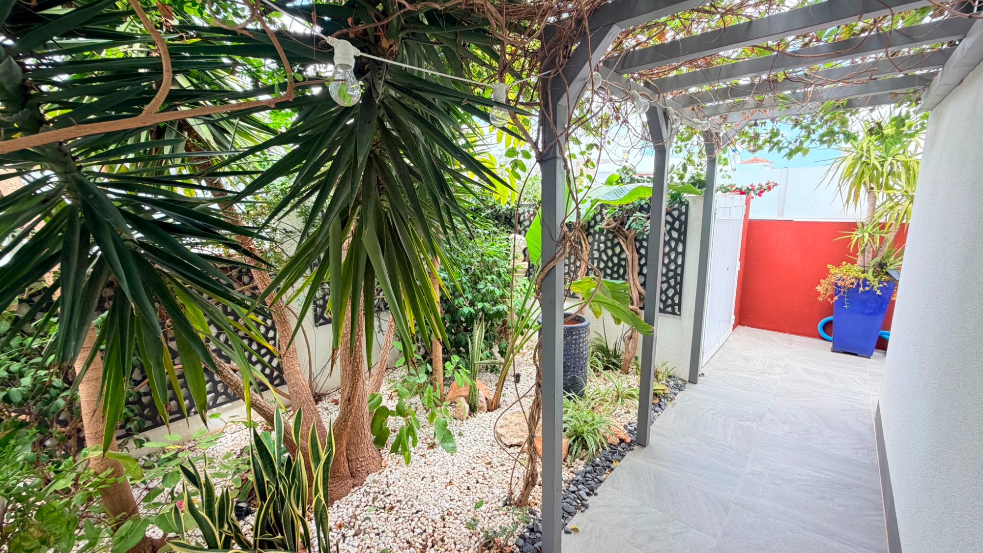 Dining area in villa for sale in Los Montesinos
