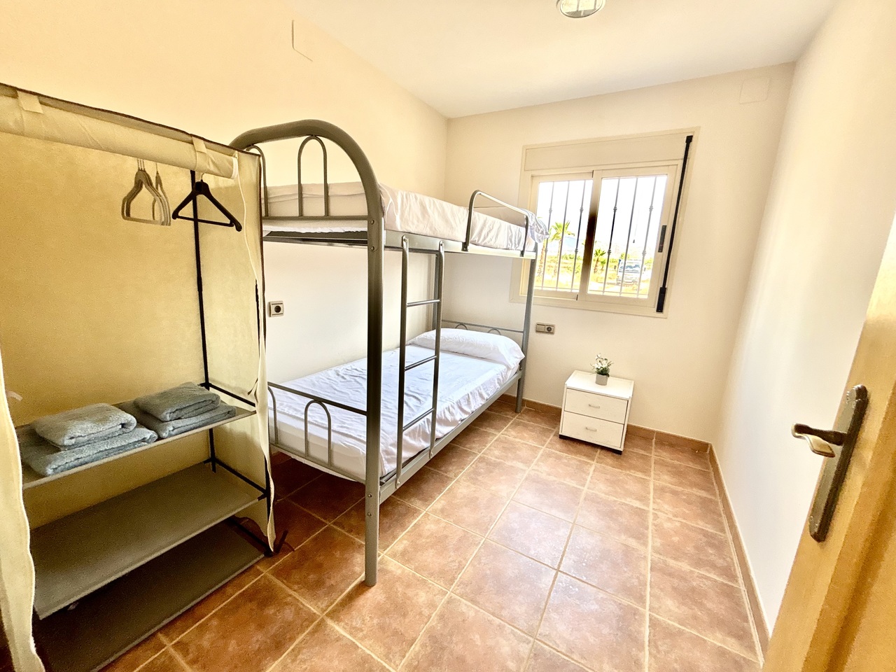 Master bedroom in villa for sale in Fuente-Alamo de Murcia