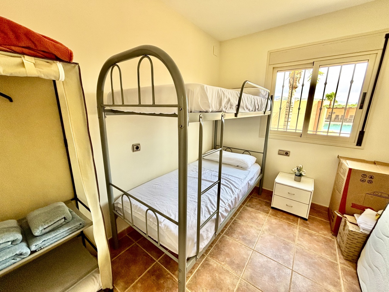 Bedroom in villa for sale in Fuente-Alamo de Murcia