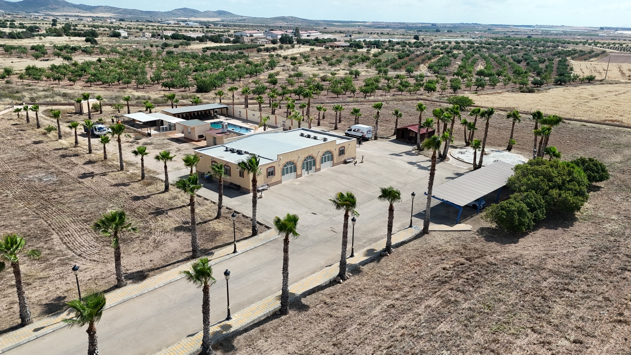 Bedroom in villa for sale in Fuente-Alamo de Murcia