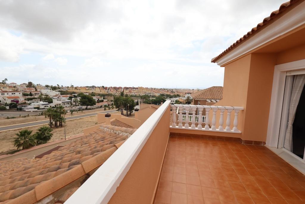 Kitchen in villa for sale in San Miguel de Salinas