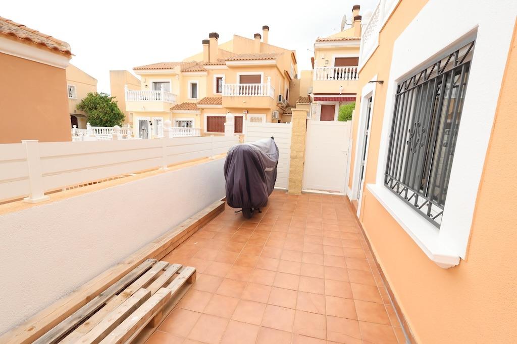 Dining area in villa for sale in San Miguel de Salinas