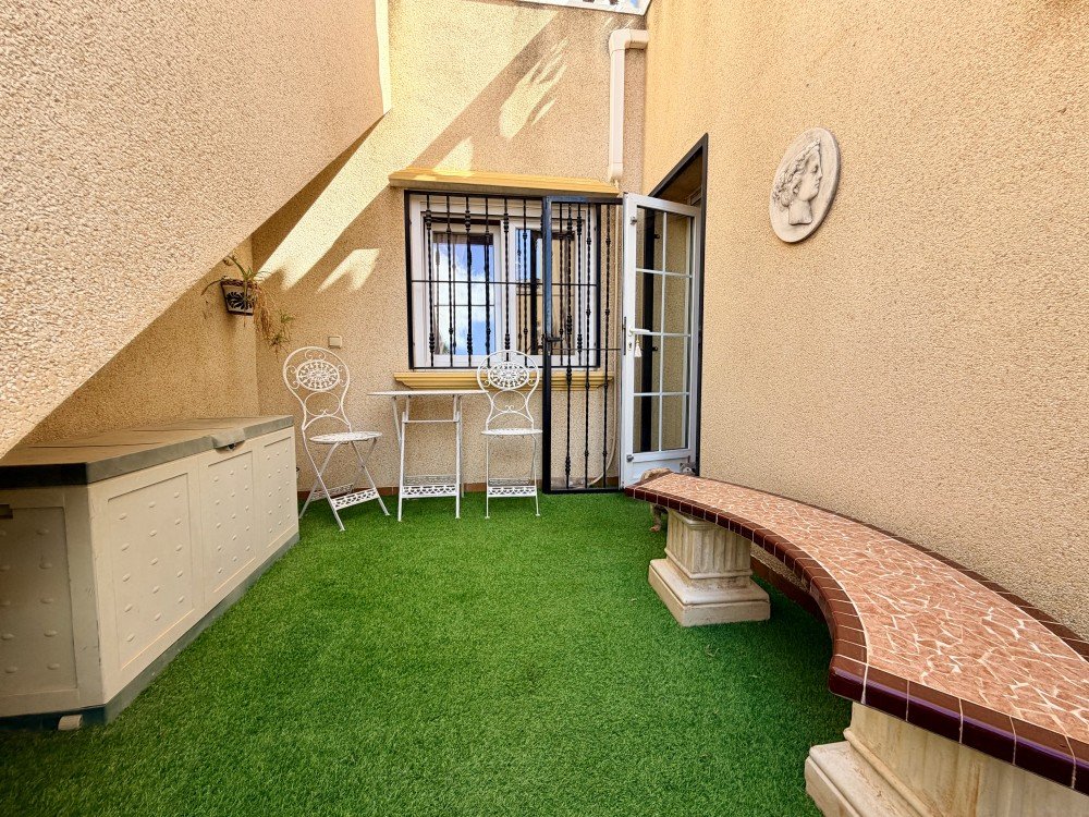 Terrace in terraced for sale in Orihuela Costa