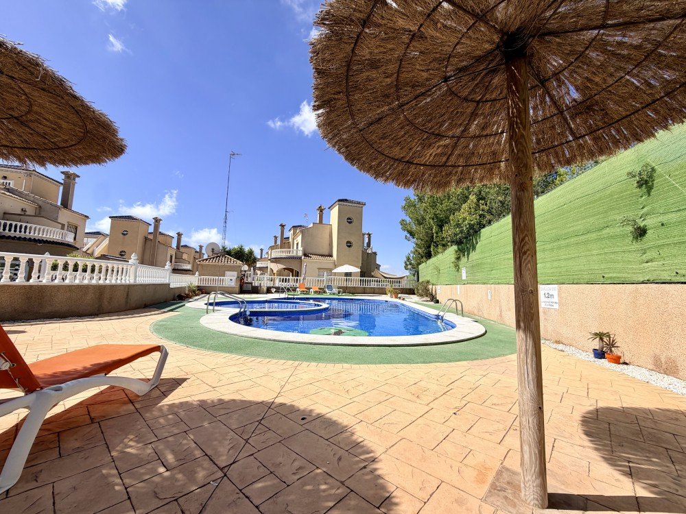 Bedroom in terraced for sale in Orihuela Costa