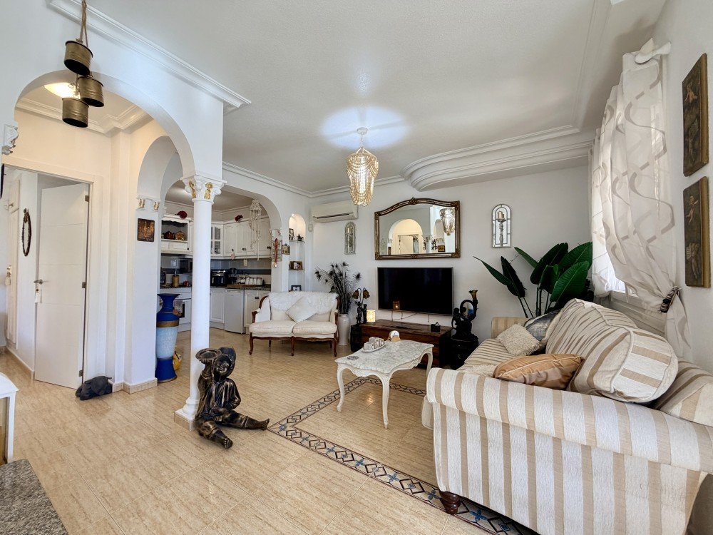 Bedroom in terraced for sale in Orihuela Costa
