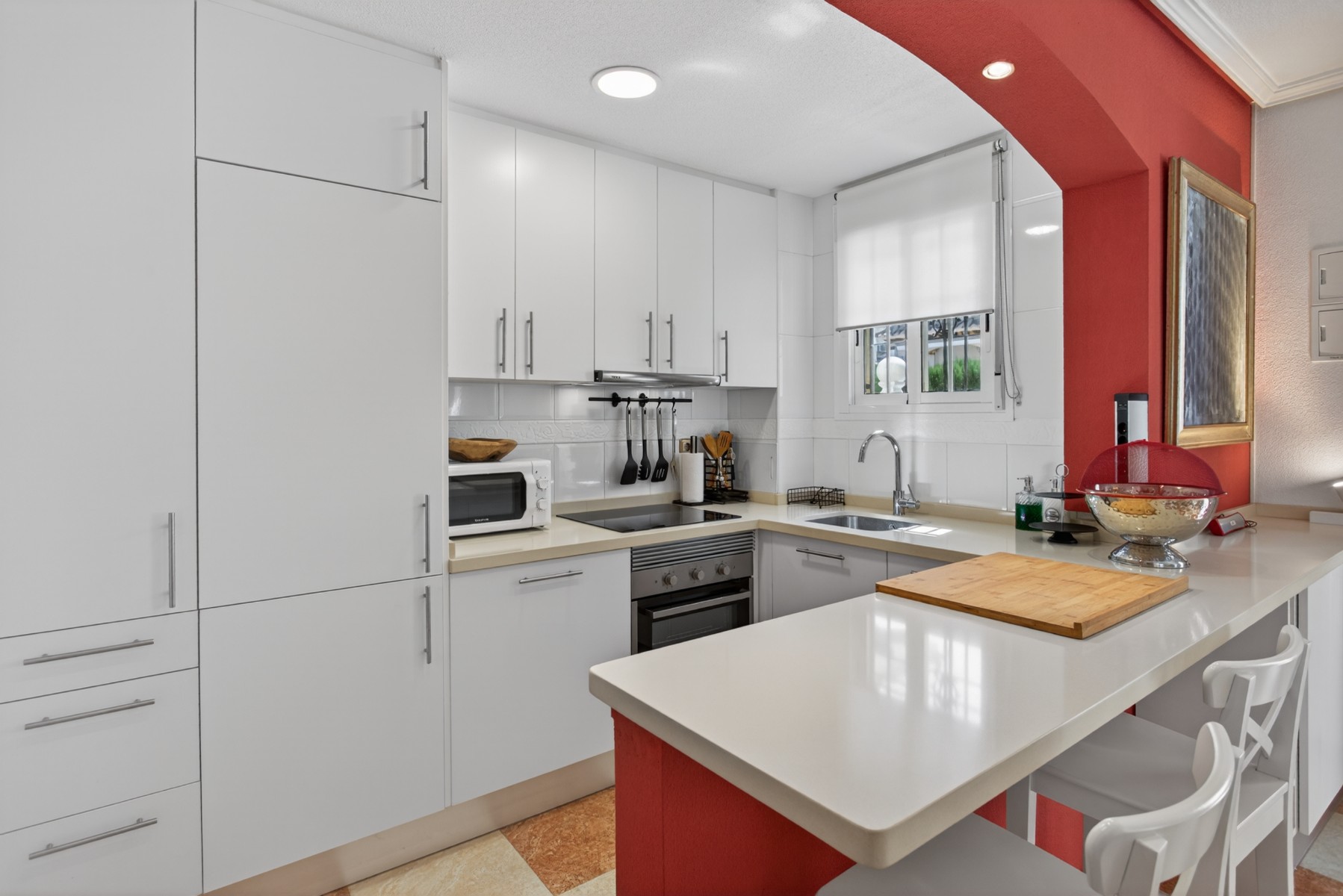 Kitchen in villa for sale in Orihuela Costa