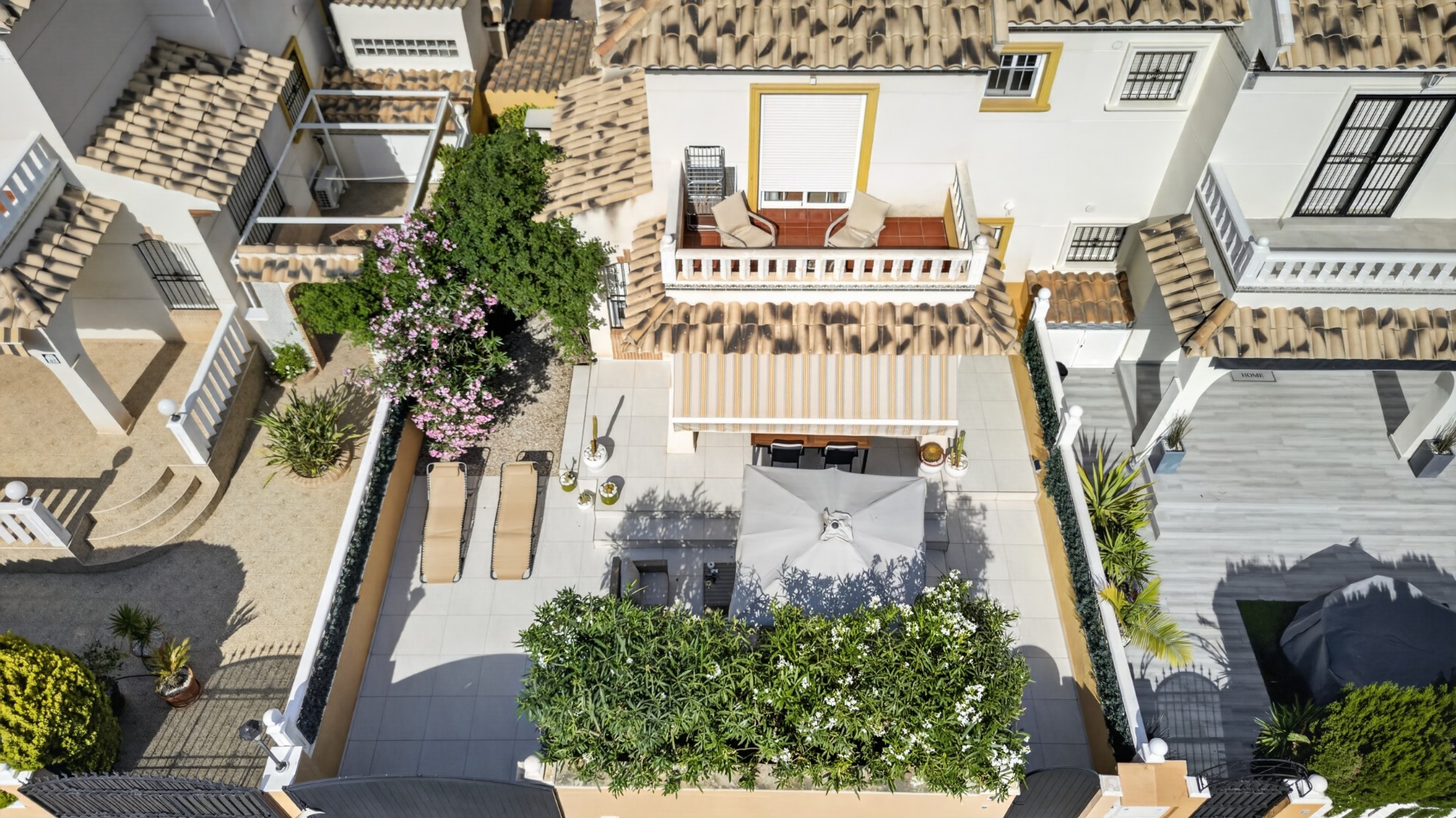 Bedroom in villa for sale in Orihuela Costa