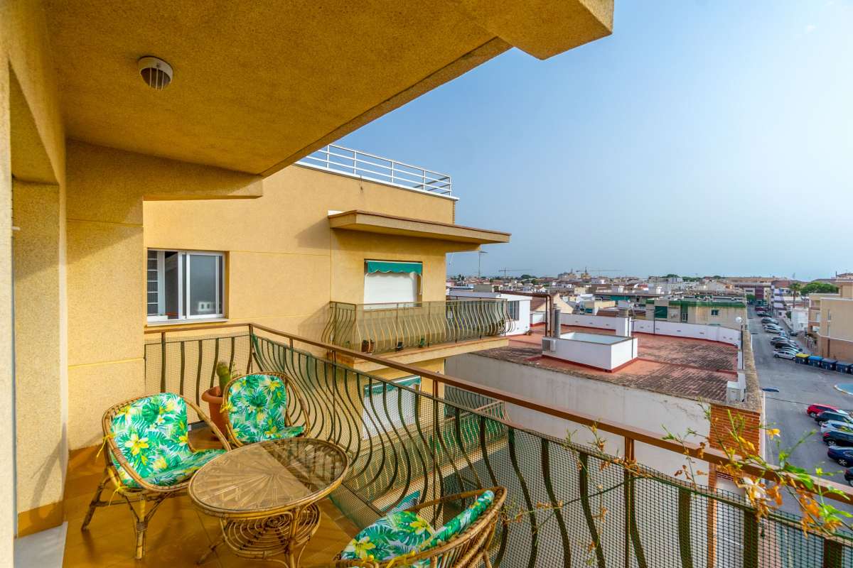 Dining area in apartment for sale in Lo Pagan