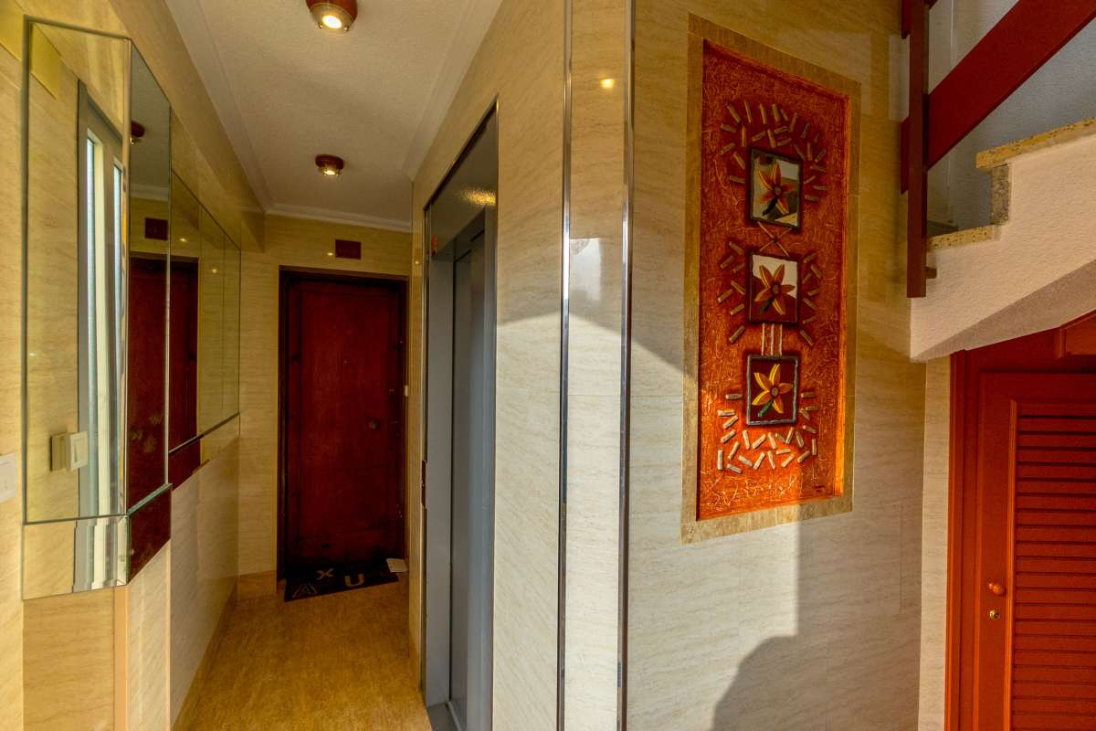 Bedroom in apartment for sale in Lo Pagan