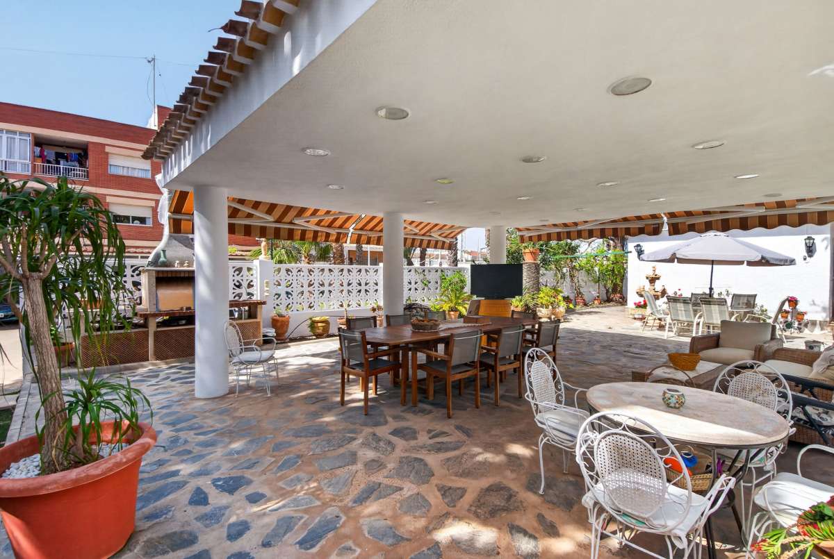 Pool area in villa for sale in Lo Pagan