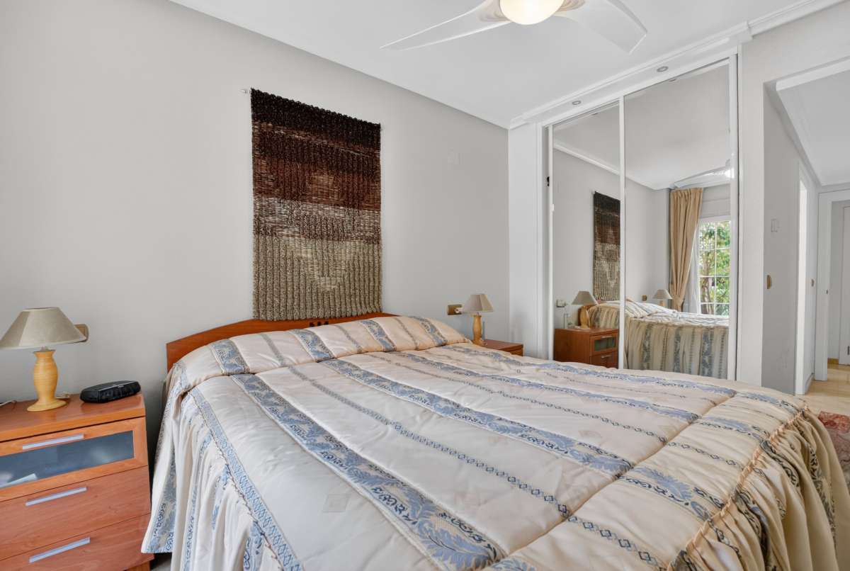 Dining area in apartment for sale in Cabo Roig