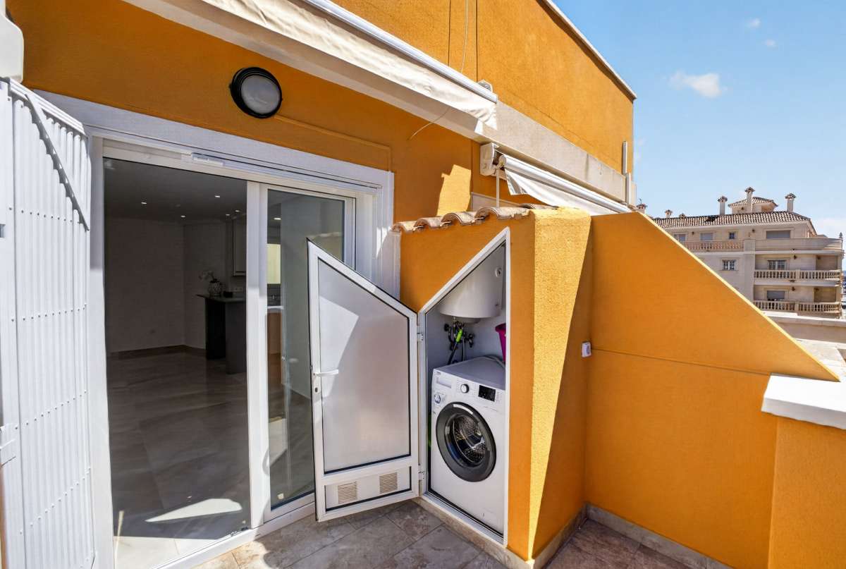 Bathroom in apartment for sale in Torrevieja