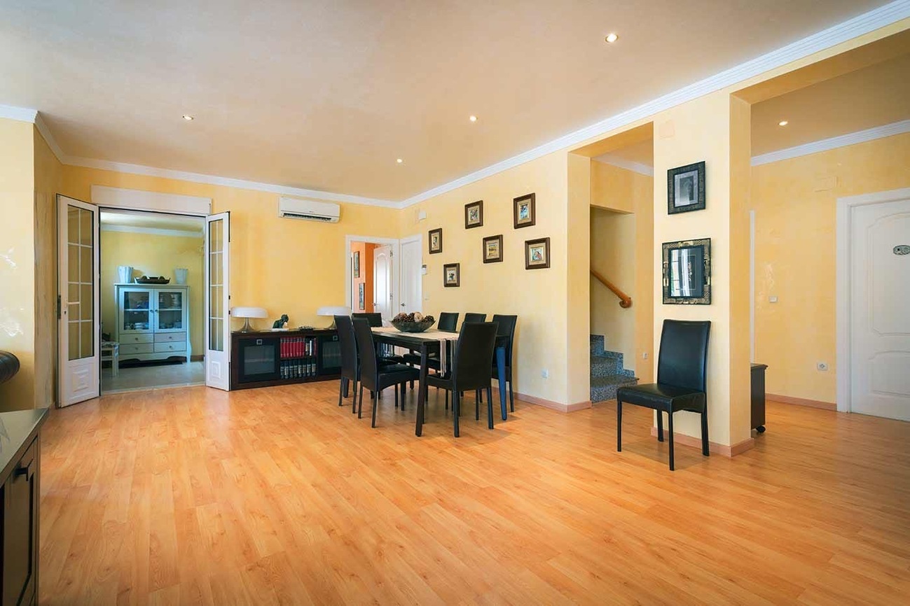 Exterior view in villa for sale in Orihuela Costa