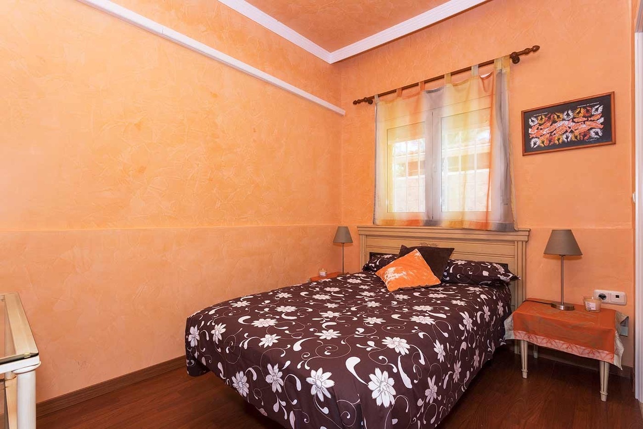 Kitchen in villa for sale in Orihuela Costa