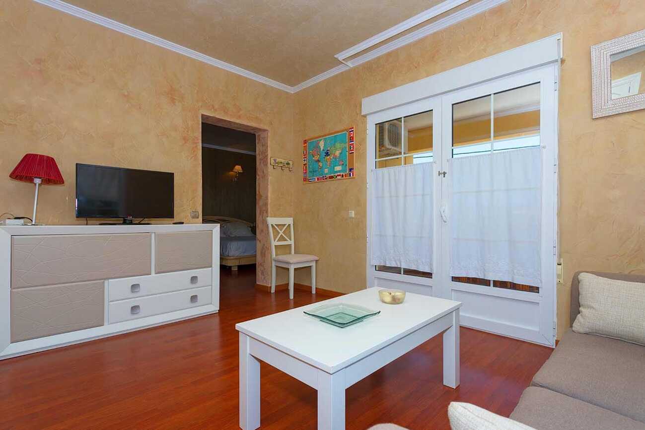 Dining area in villa for sale in Orihuela Costa