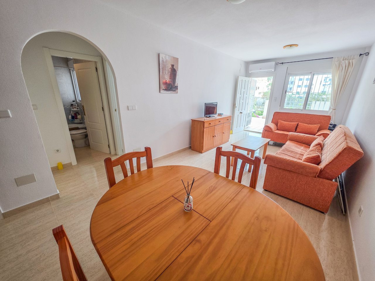 Living room in apartment for sale in Villamartin
