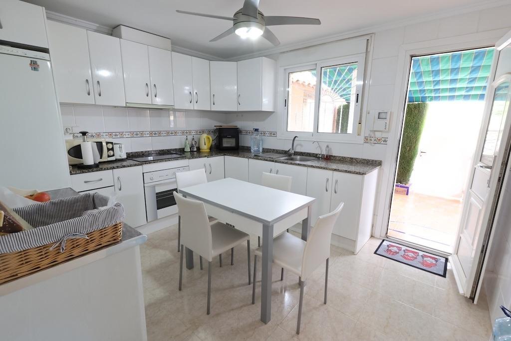 Master bedroom in terraced for sale in Rojales