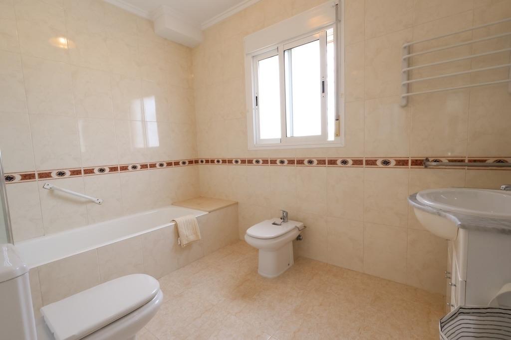 Dining area in terraced for sale in Rojales