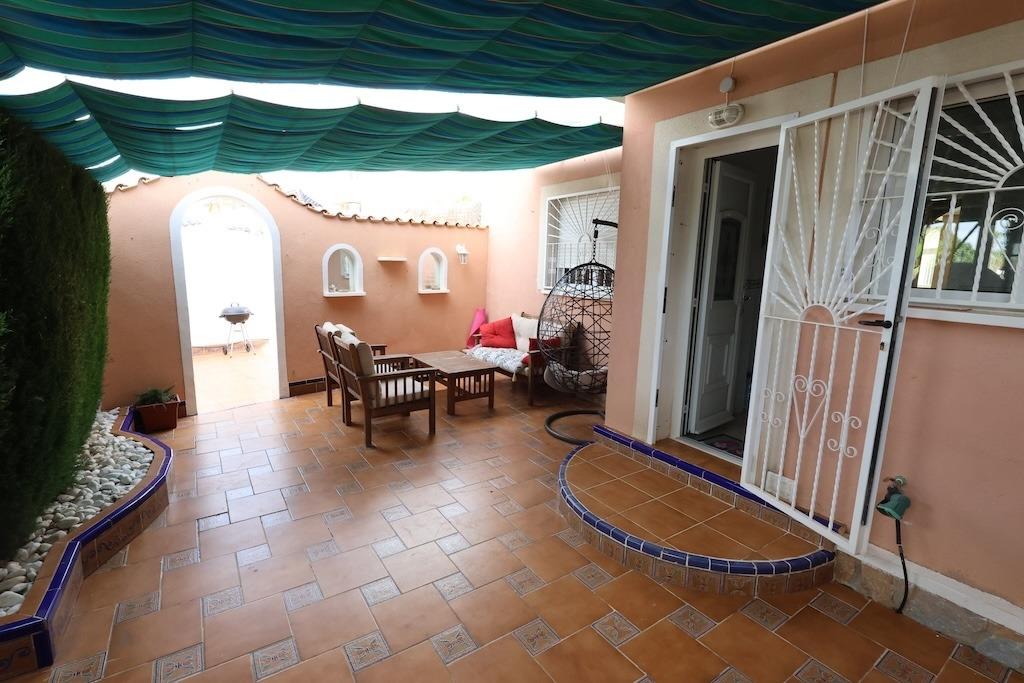 Pool area in terraced for sale in Rojales