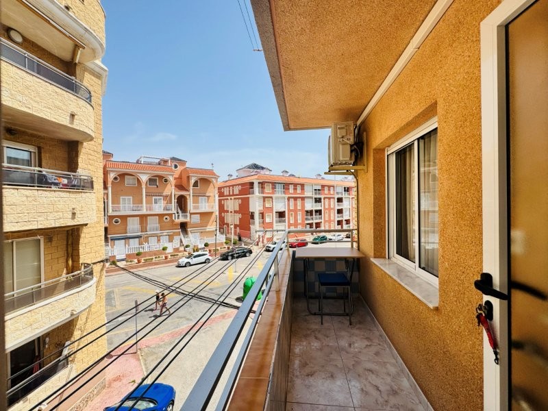 Garden in apartment for sale in La Mata