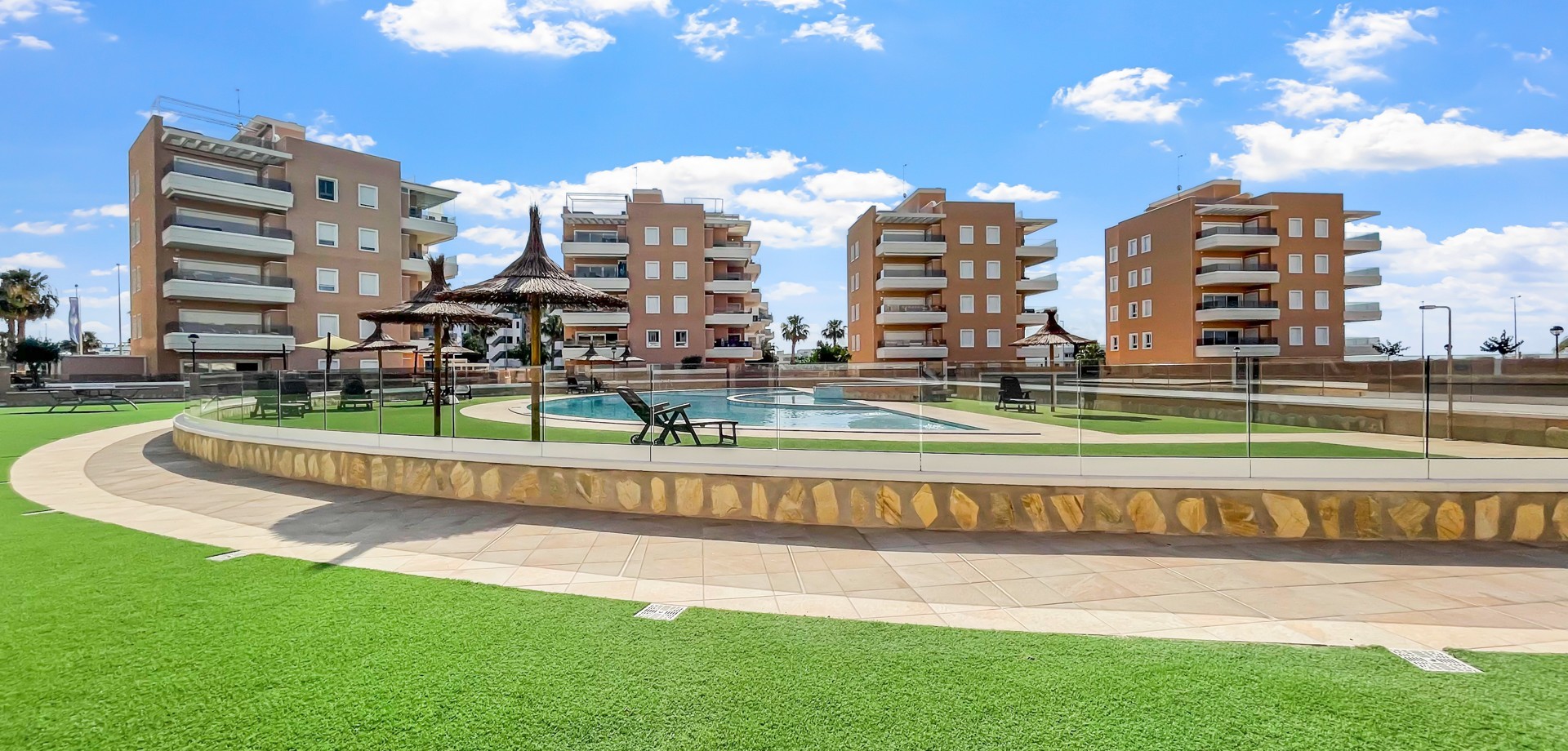 Garden in apartment for sale in Guardamar del Segura