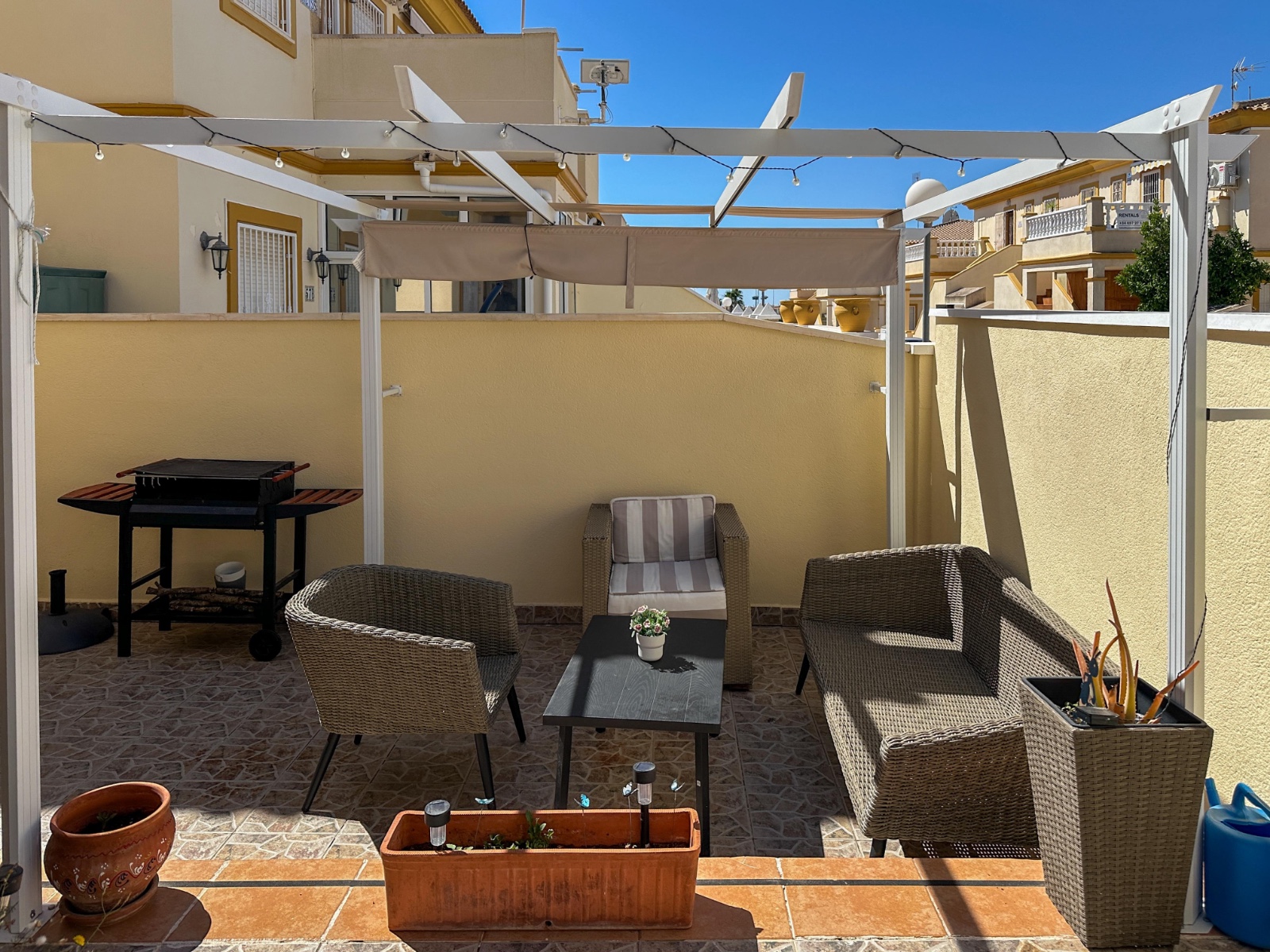 Terrace in bungalow for sale in Orihuela Costa