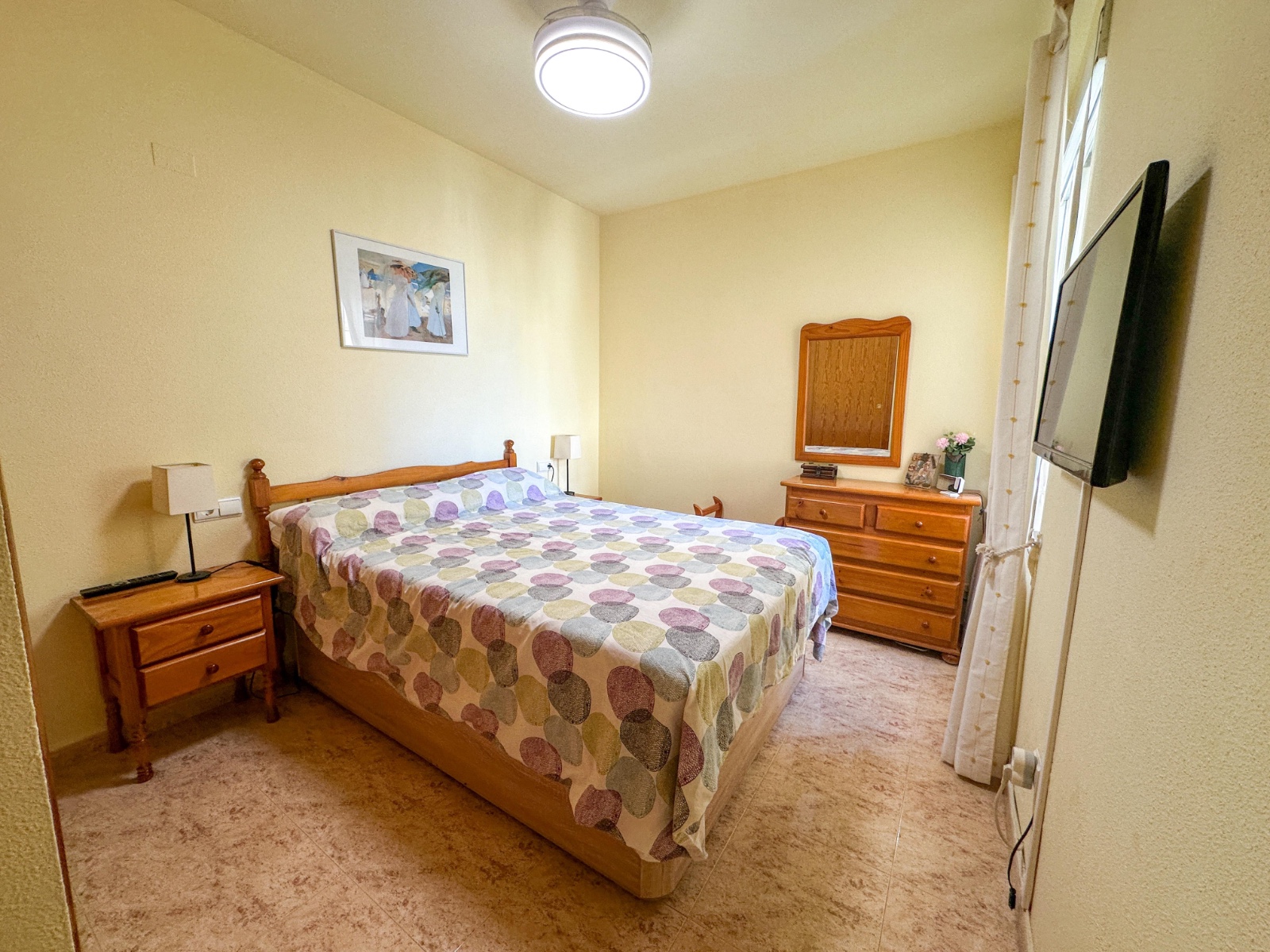Bedroom in bungalow for sale in Orihuela Costa