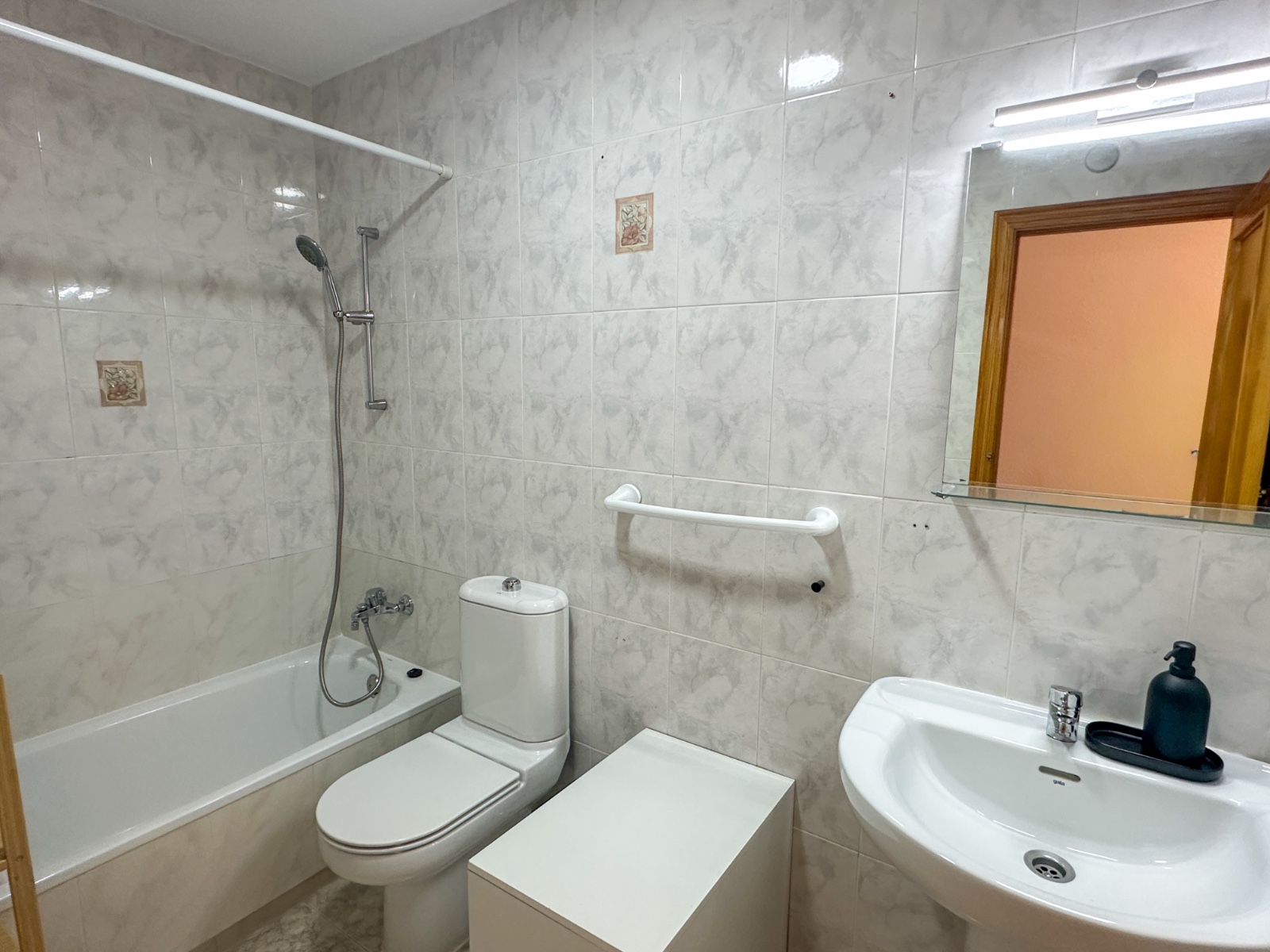 Kitchen in bungalow for sale in Orihuela Costa