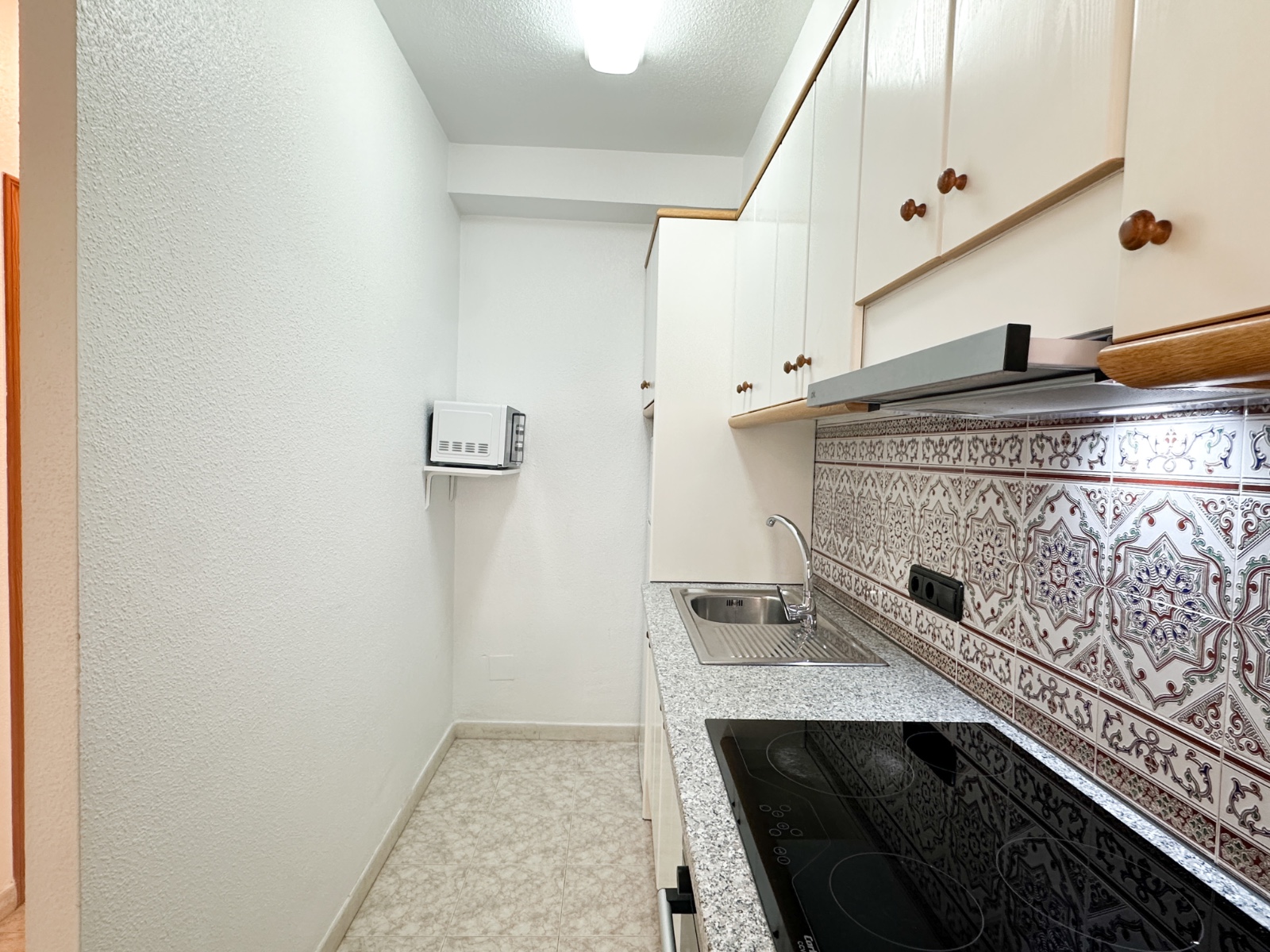 Garden in bungalow for sale in Orihuela Costa